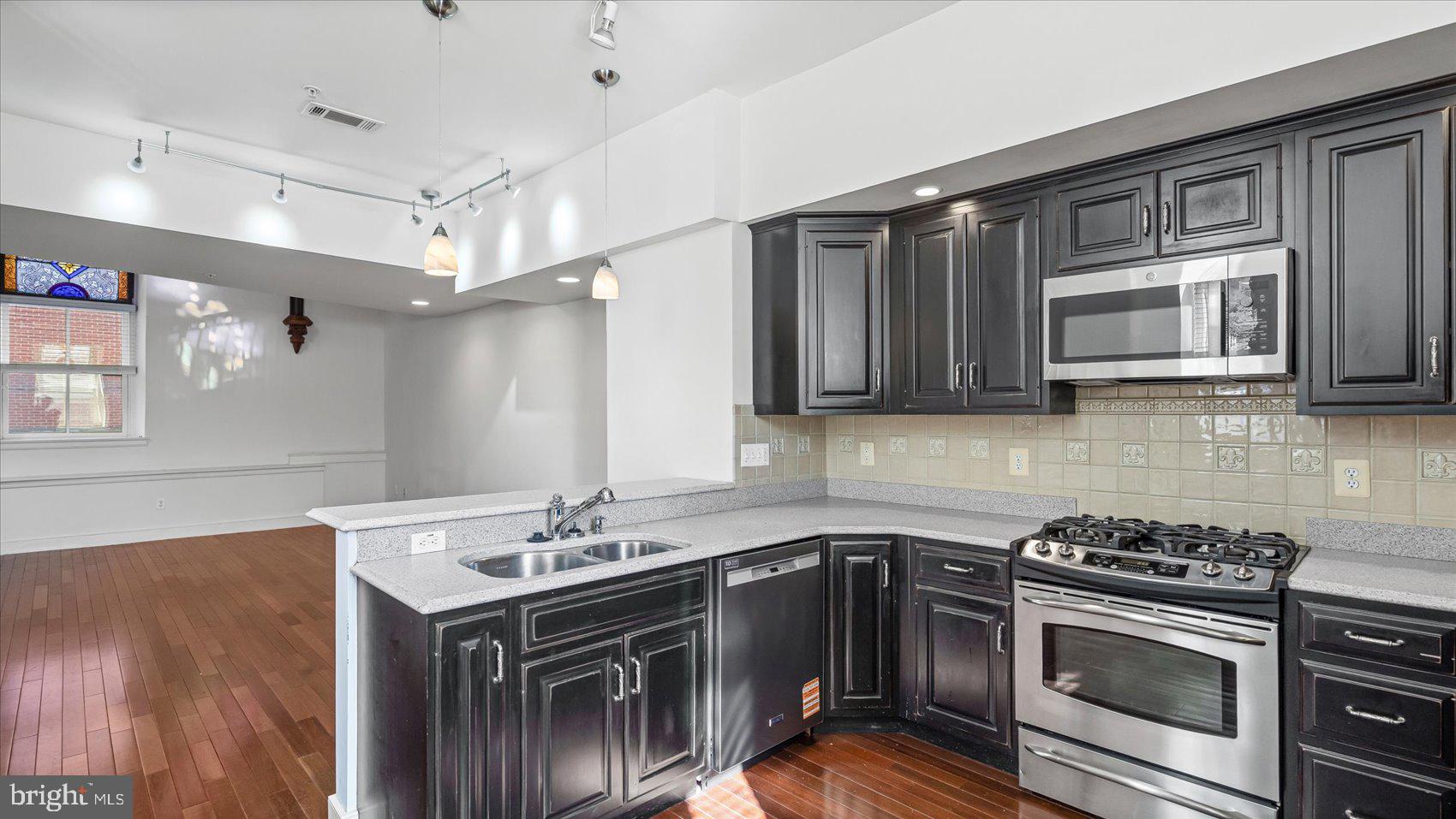 MOUNT VERNON - Residential