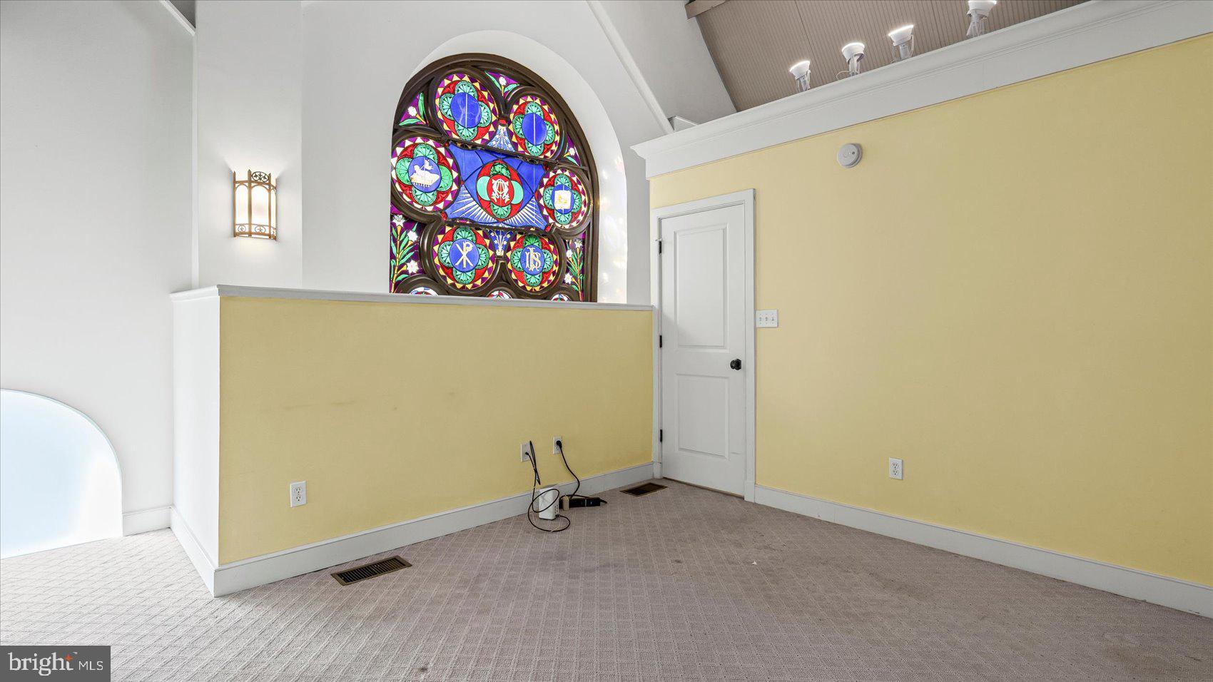 MOUNT VERNON - Residential