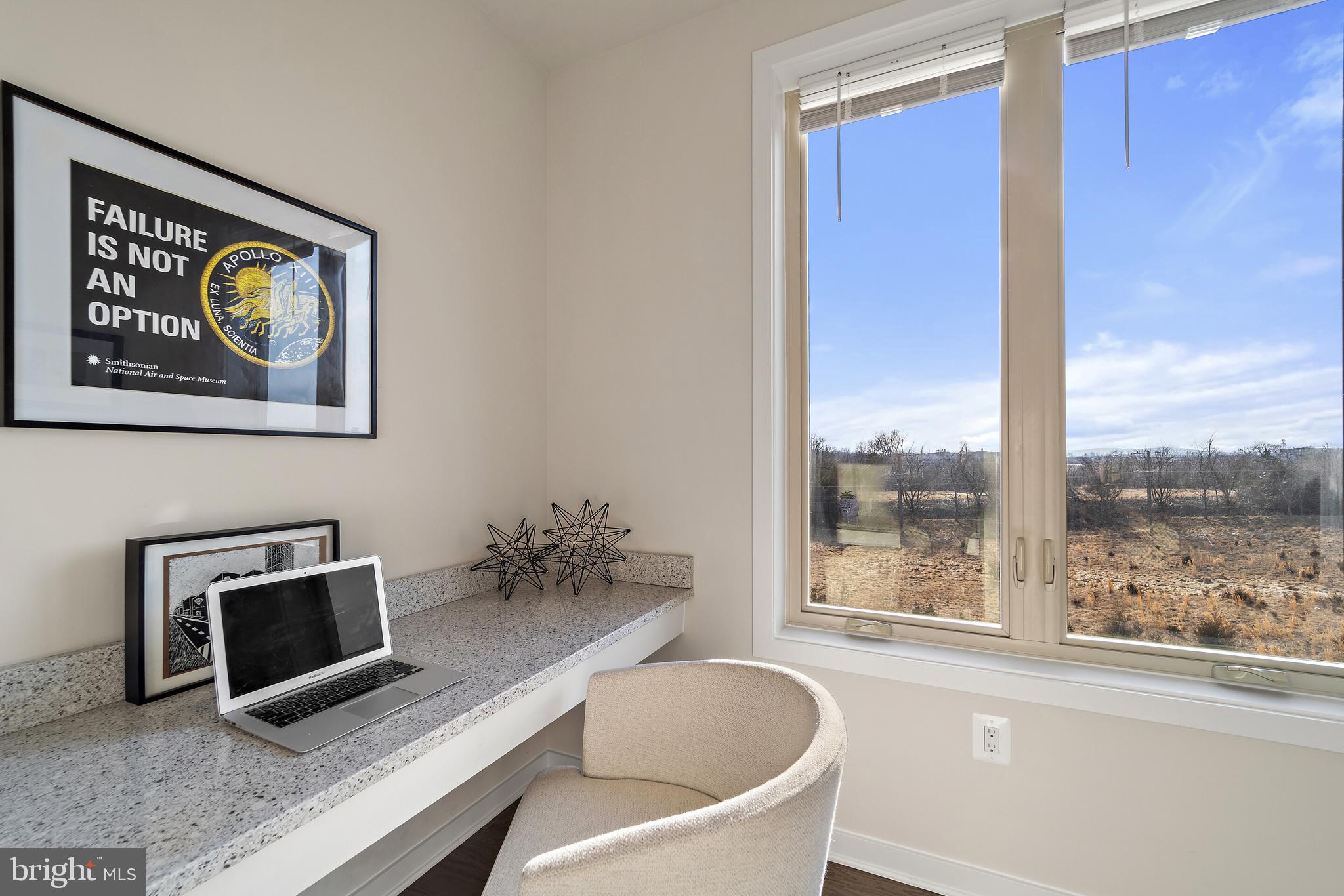 LOUDOUN VALLEY CARLISLE - Residential