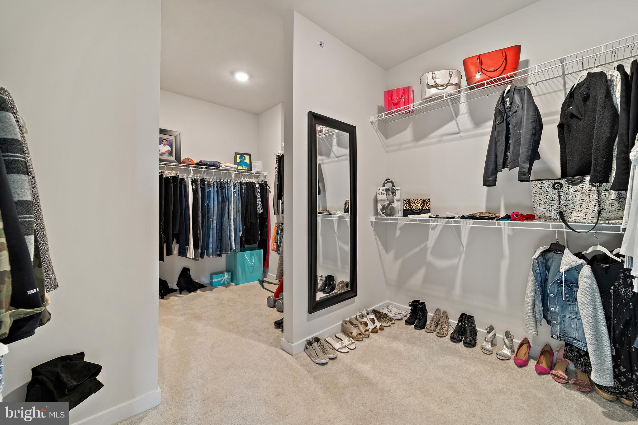 LOUDOUN VALLEY CARLISLE - Residential