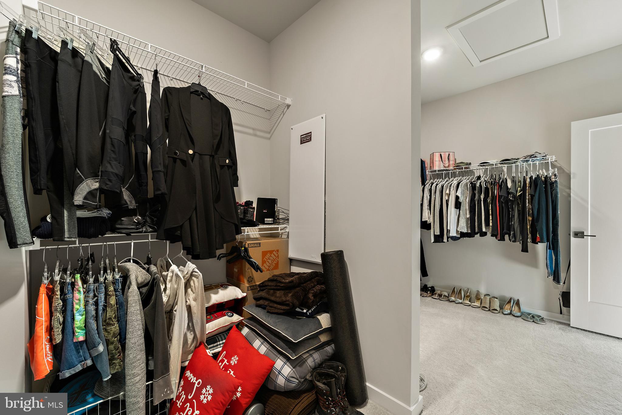 LOUDOUN VALLEY CARLISLE - Residential