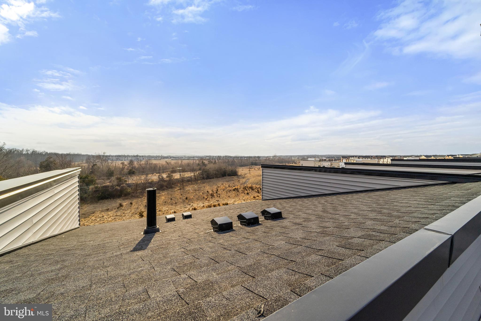 LOUDOUN VALLEY CARLISLE - Residential