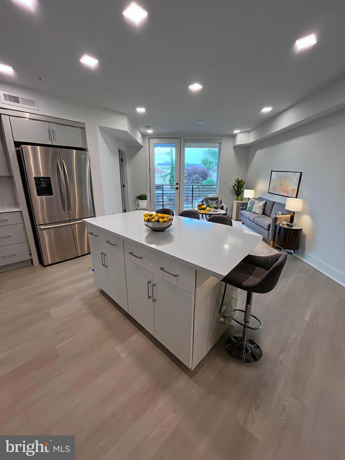 OLD TOWN ALEXANDRIA - Residential