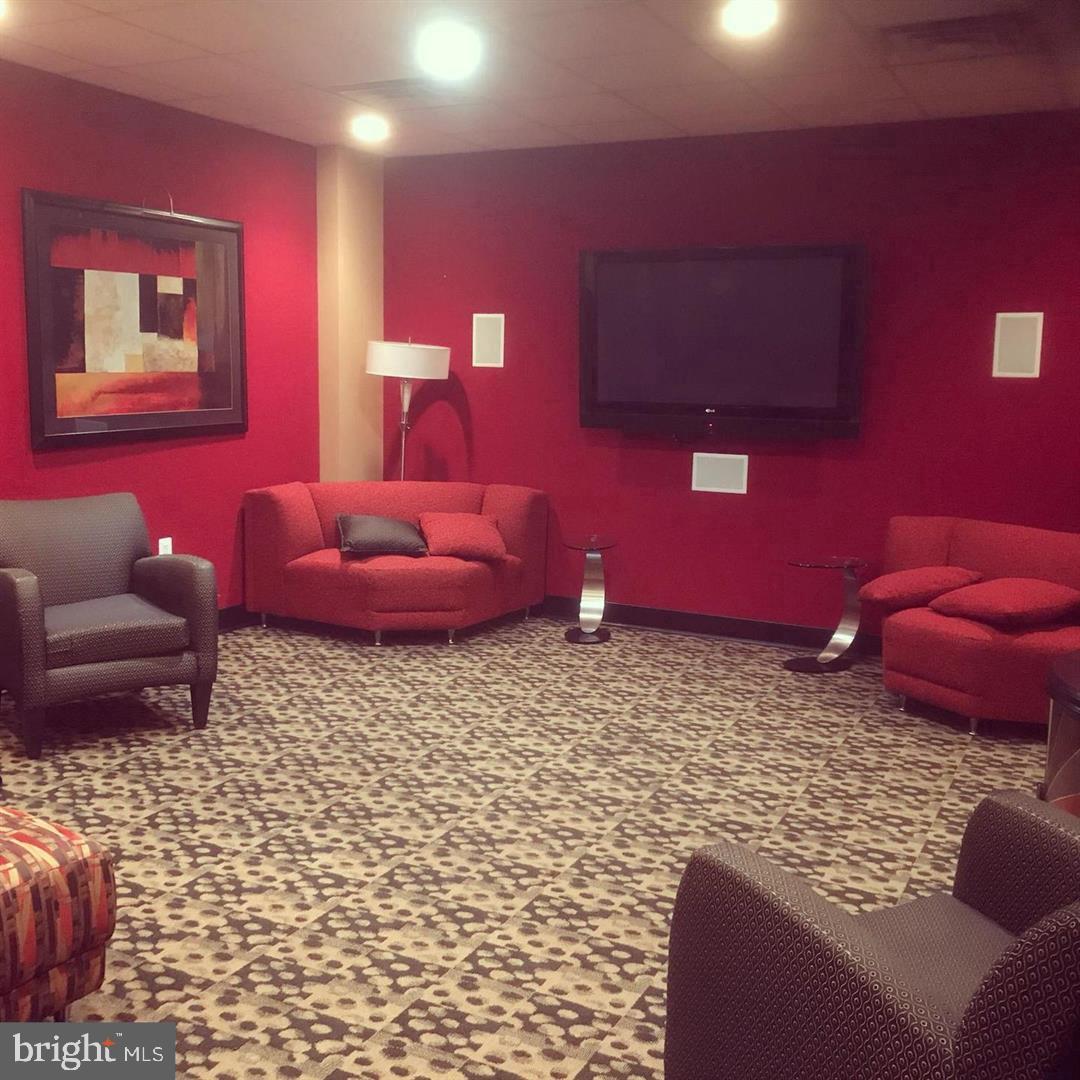 SILVER SPRING - Residential Lease