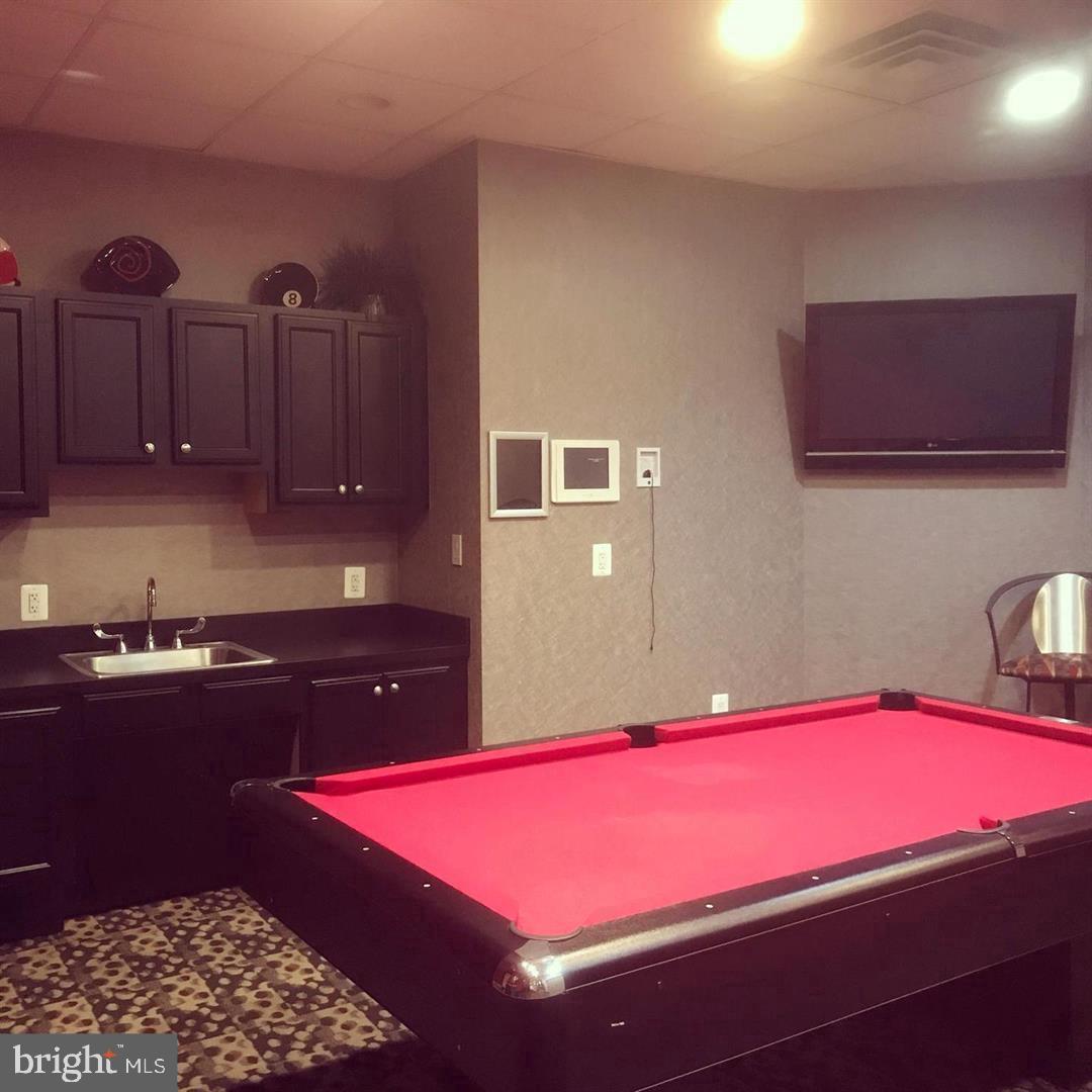 SILVER SPRING - Residential Lease