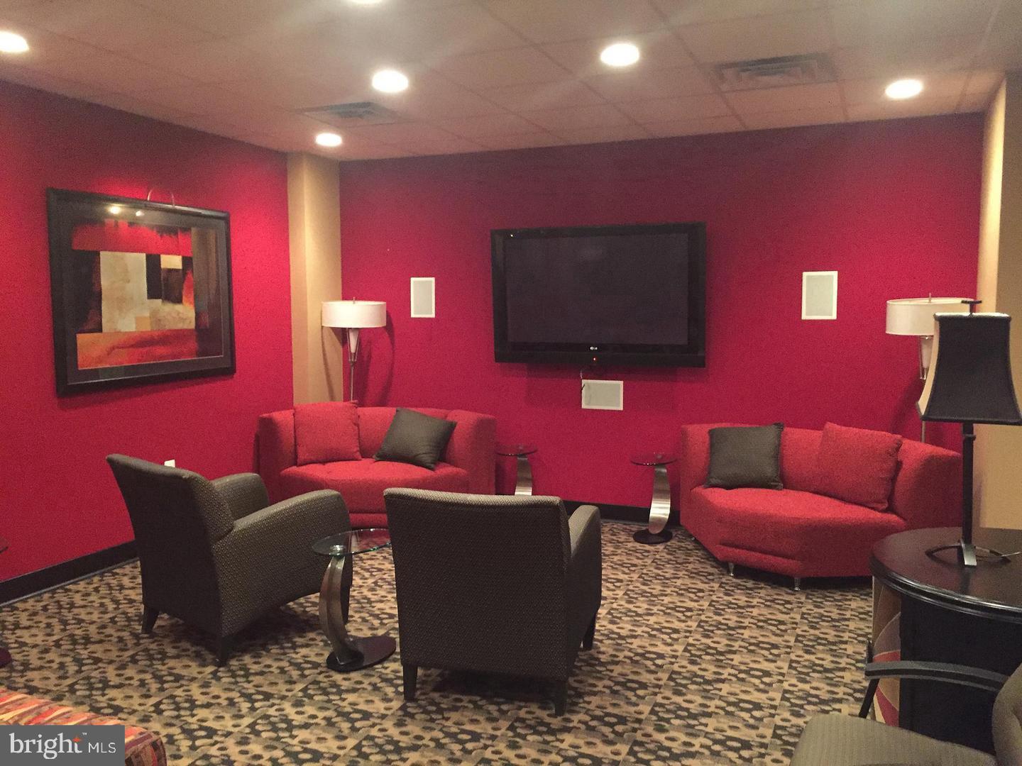 SILVER SPRING - Residential Lease