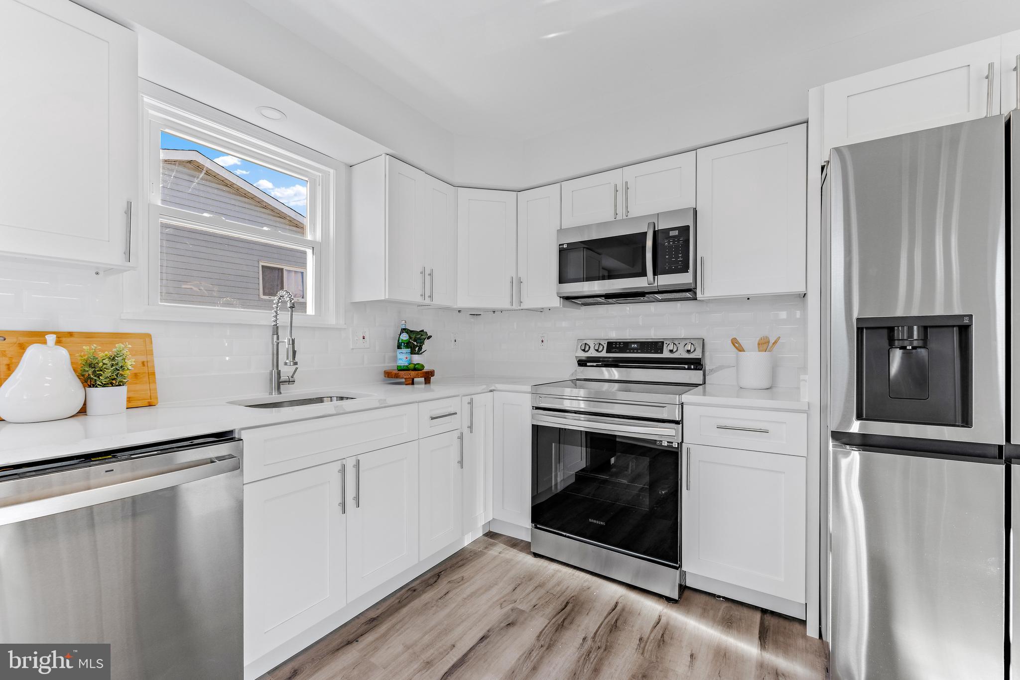 RANDALL RIDGE - Residential