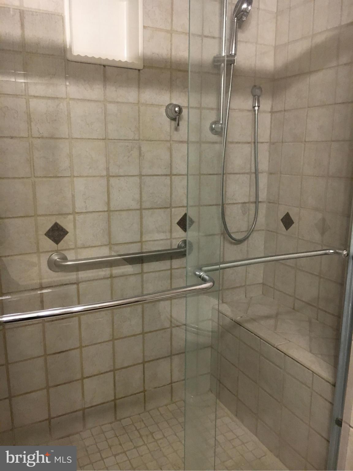 RANCHETTE ESTATES - Residential