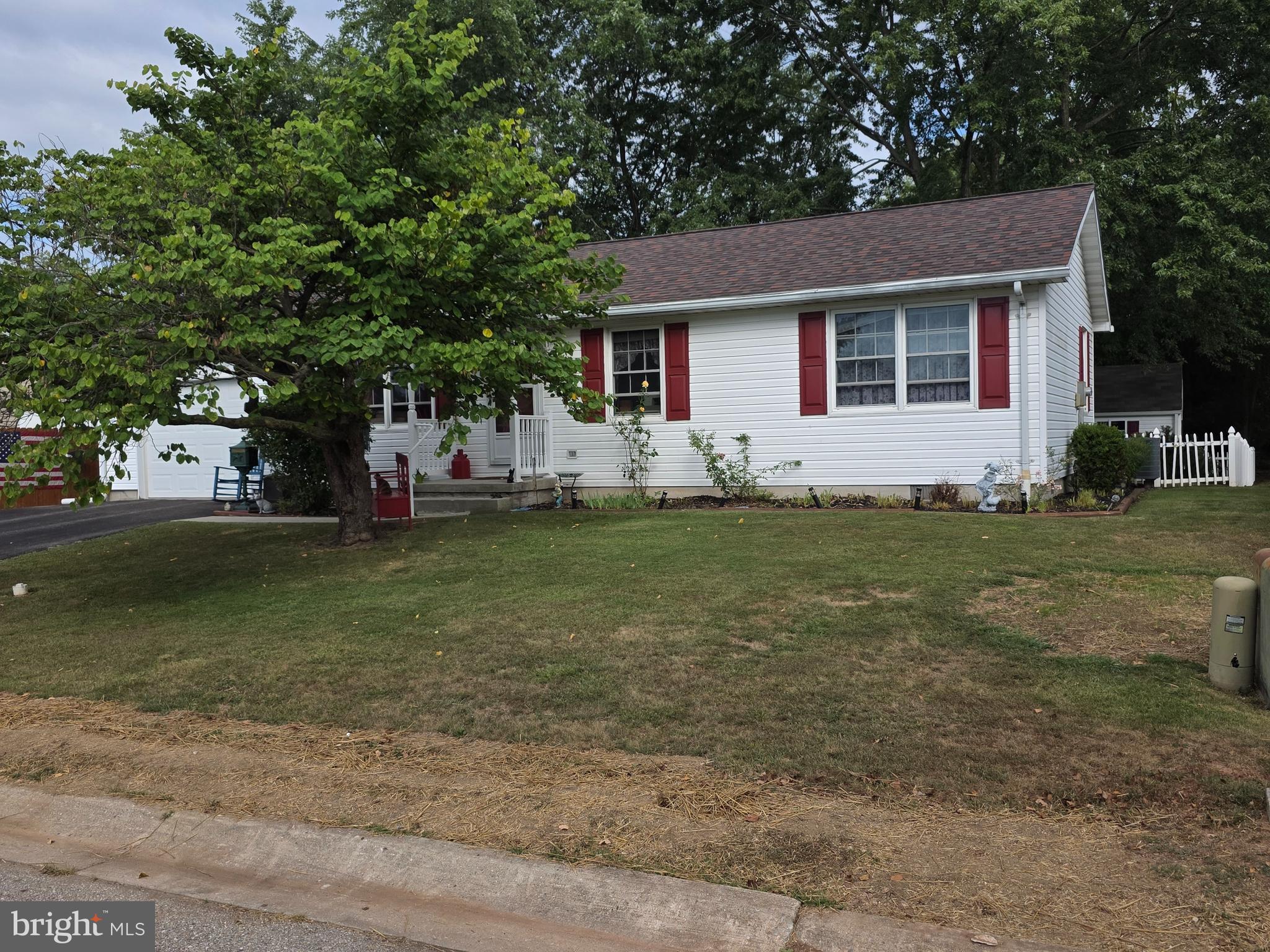 BONNEAUVILLE - Residential