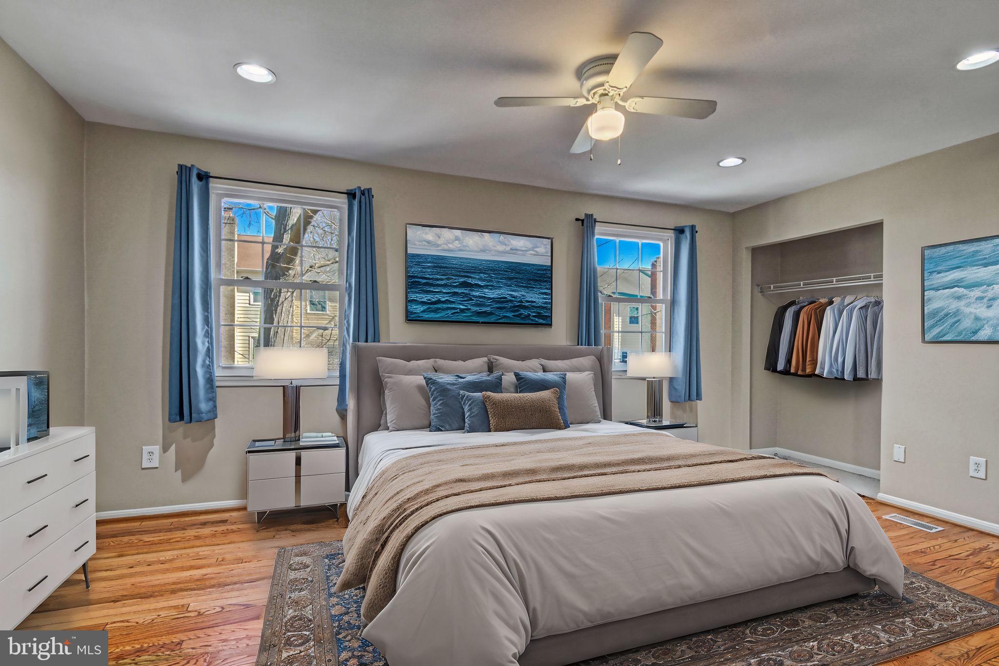 LAKEPOINTE - Residential