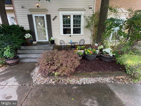 LAKEPOINTE - Residential