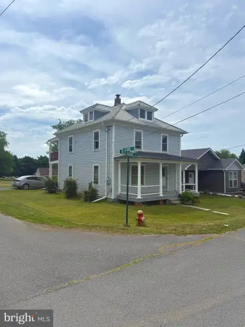 1400 West Virginia Ave, Martinsburg, WV 25401 - #: WVBE2052284