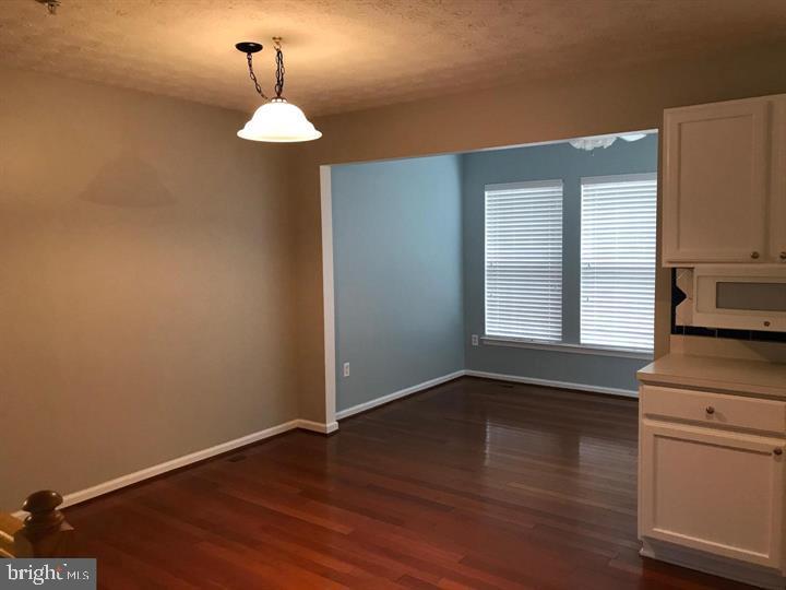 PINEY ORCHARD - Residential Lease