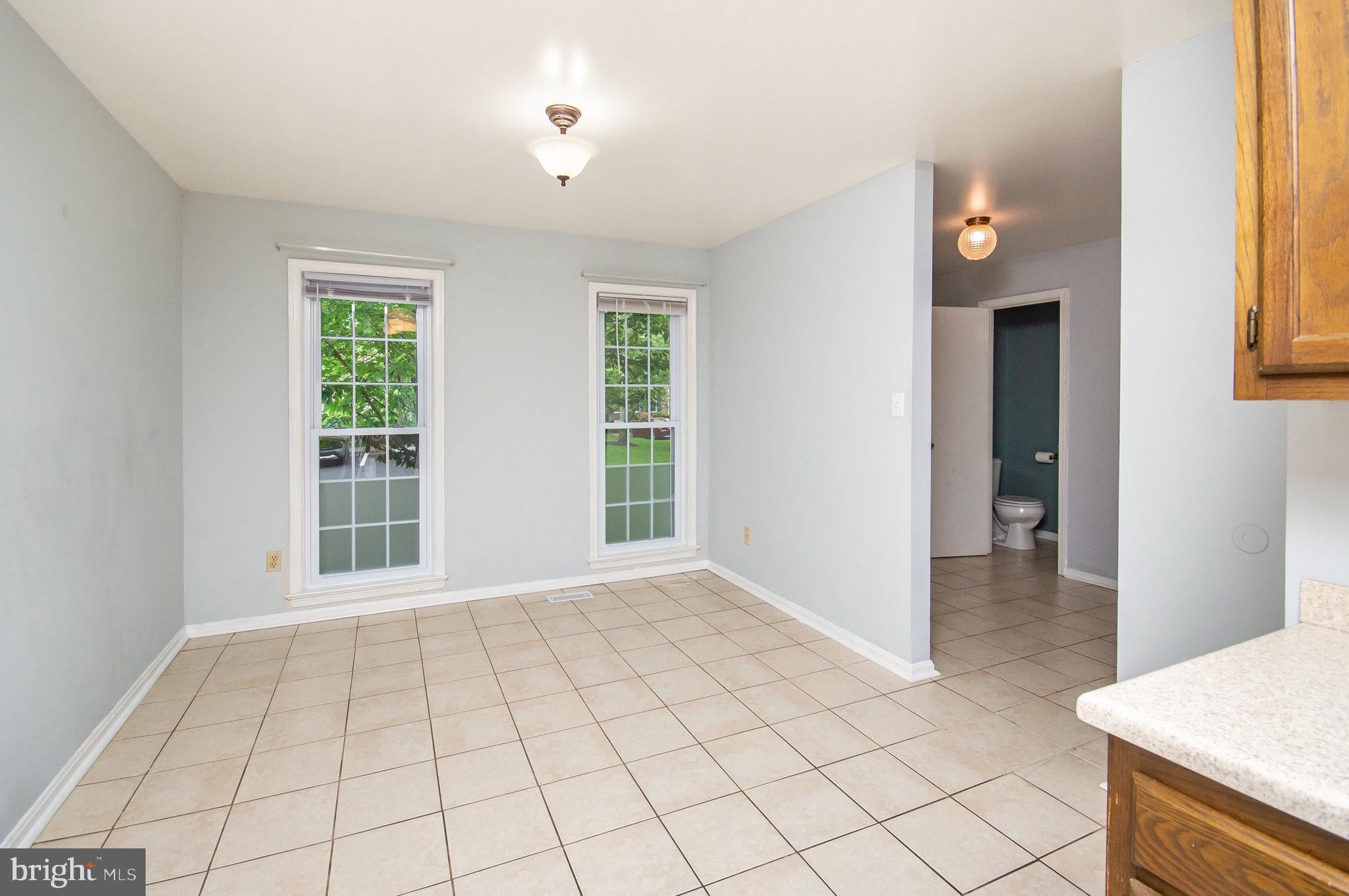 3210 GEMSTONE COURT