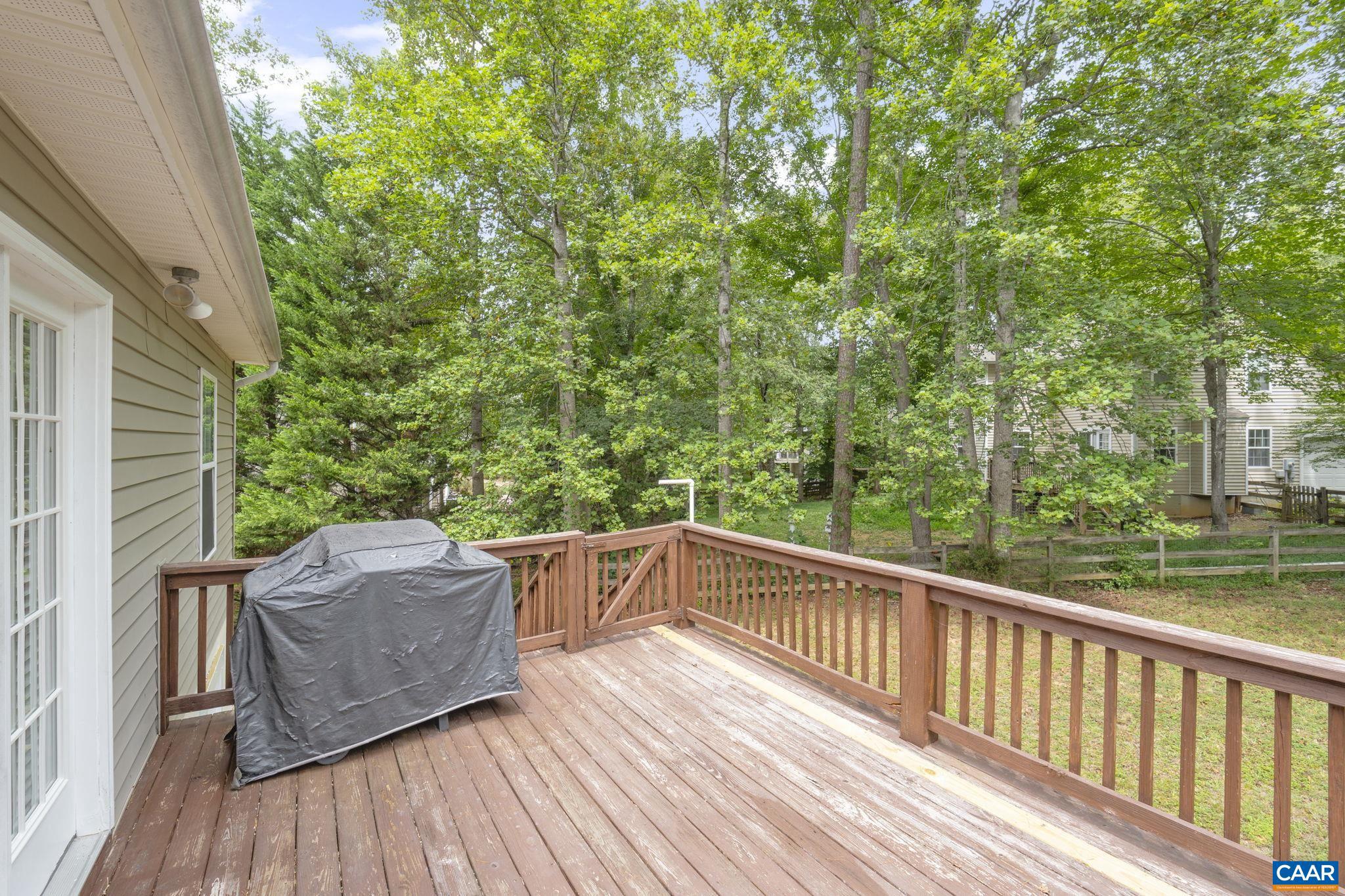 LAKE MONTICELLO - Residential Lease