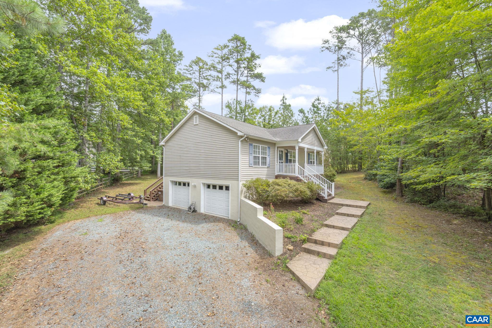 LAKE MONTICELLO - Residential Lease