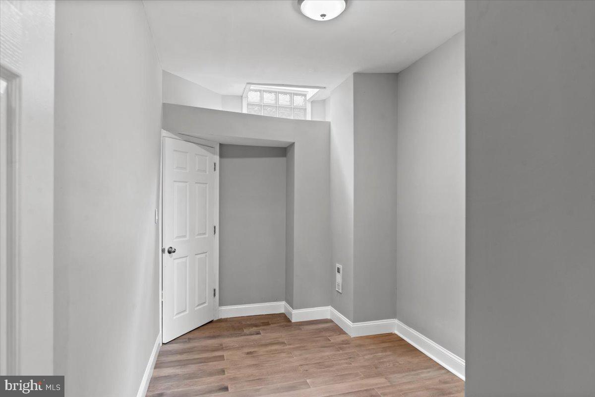 MCELDERRY PARK - Residential Lease