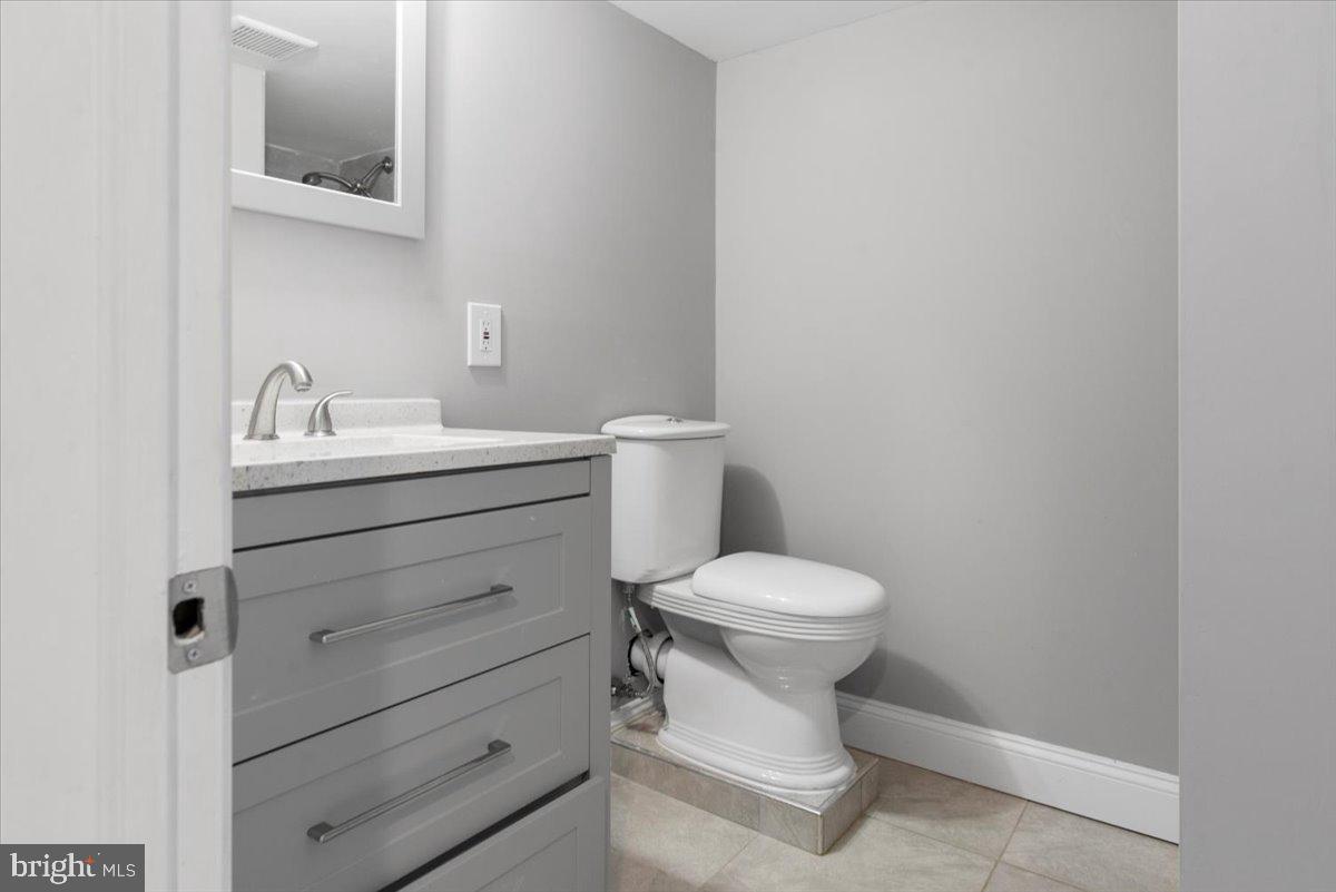 MCELDERRY PARK - Residential Lease