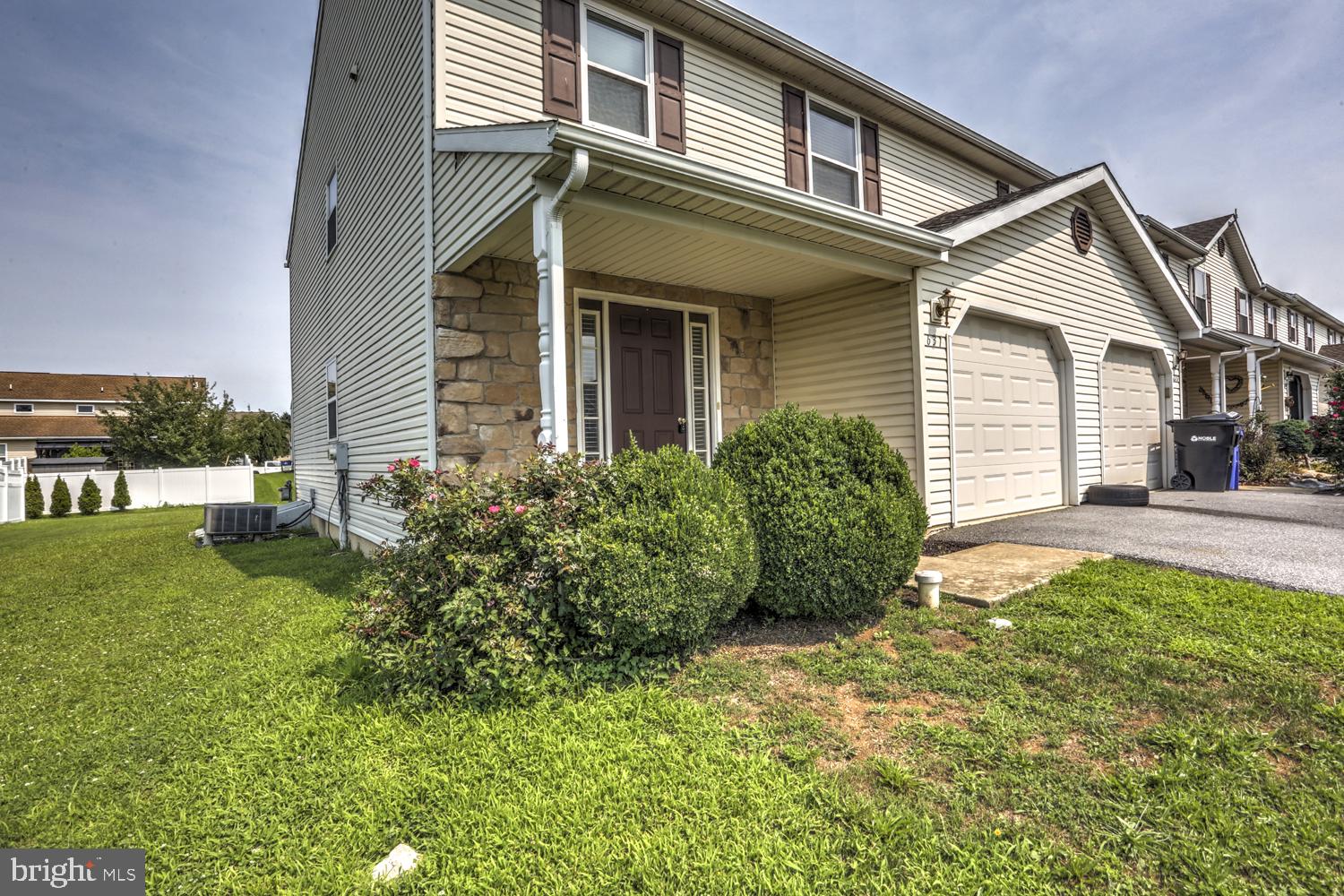 631 SUNFLOWER STREET