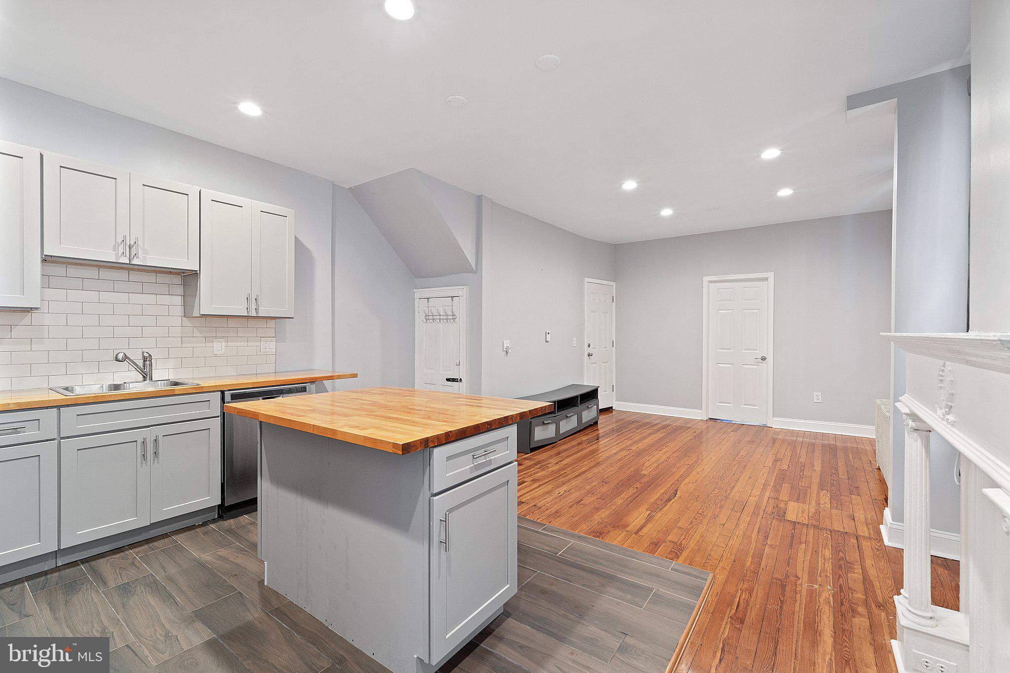 WEST PHILADELPHIA - Residential Lease