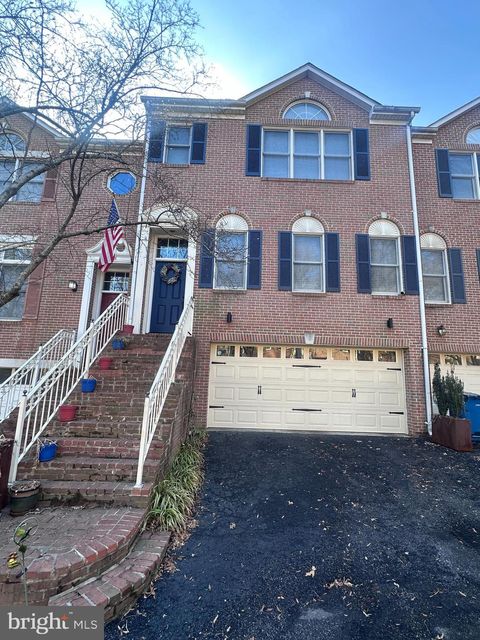 2914 OAKTON CREST PLACE VIENNA VA 22181