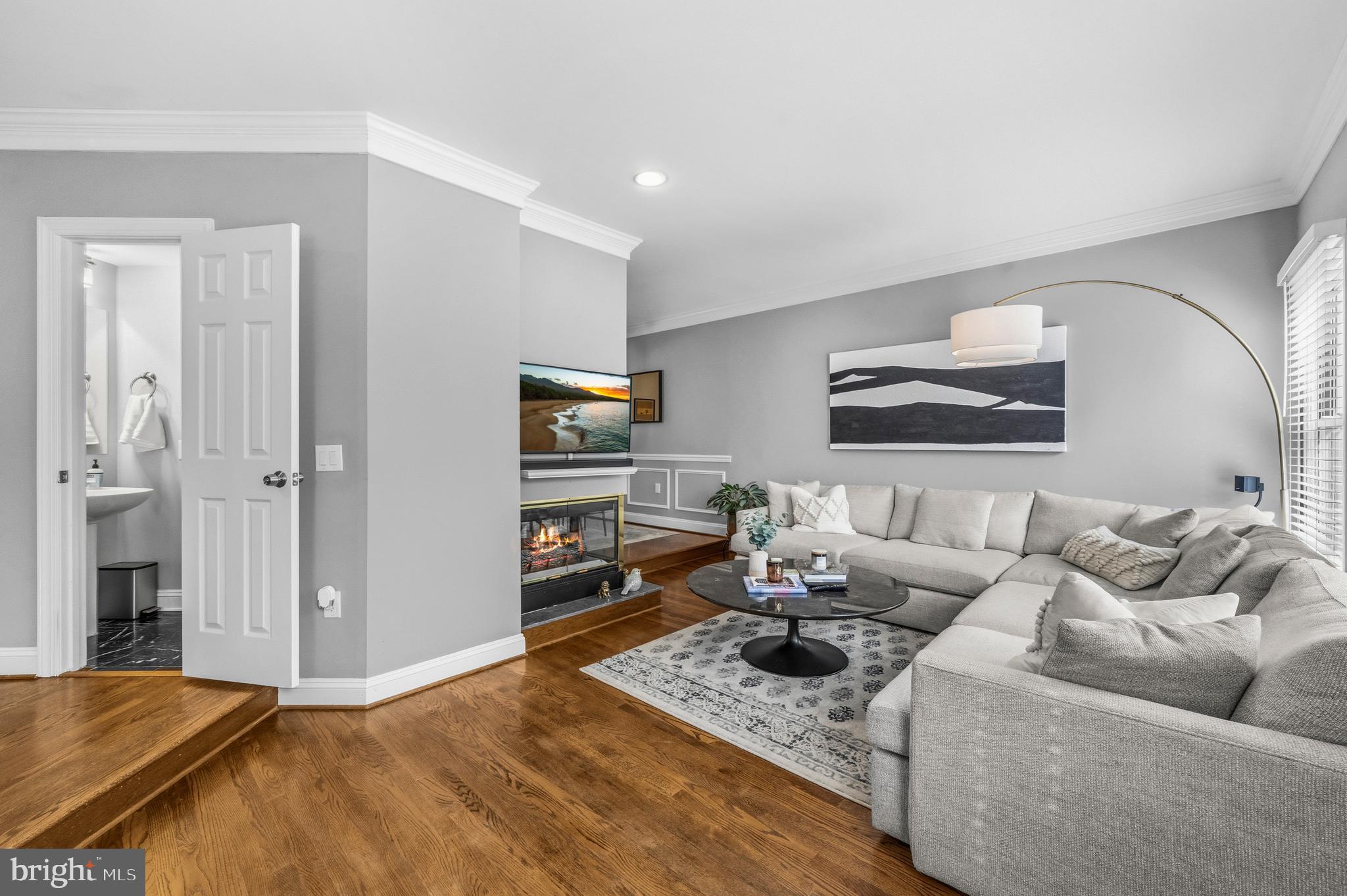 OAKTON CREST - Residential