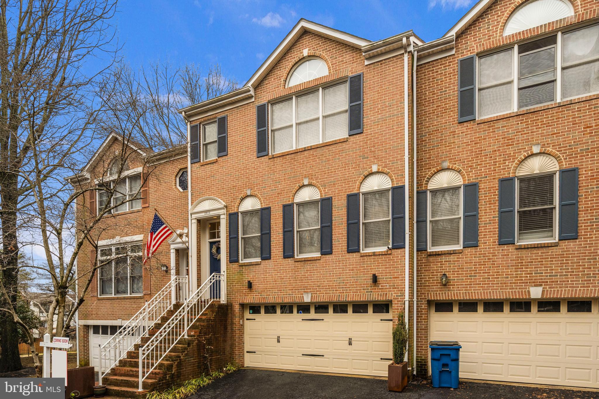 OAKTON CREST - Residential