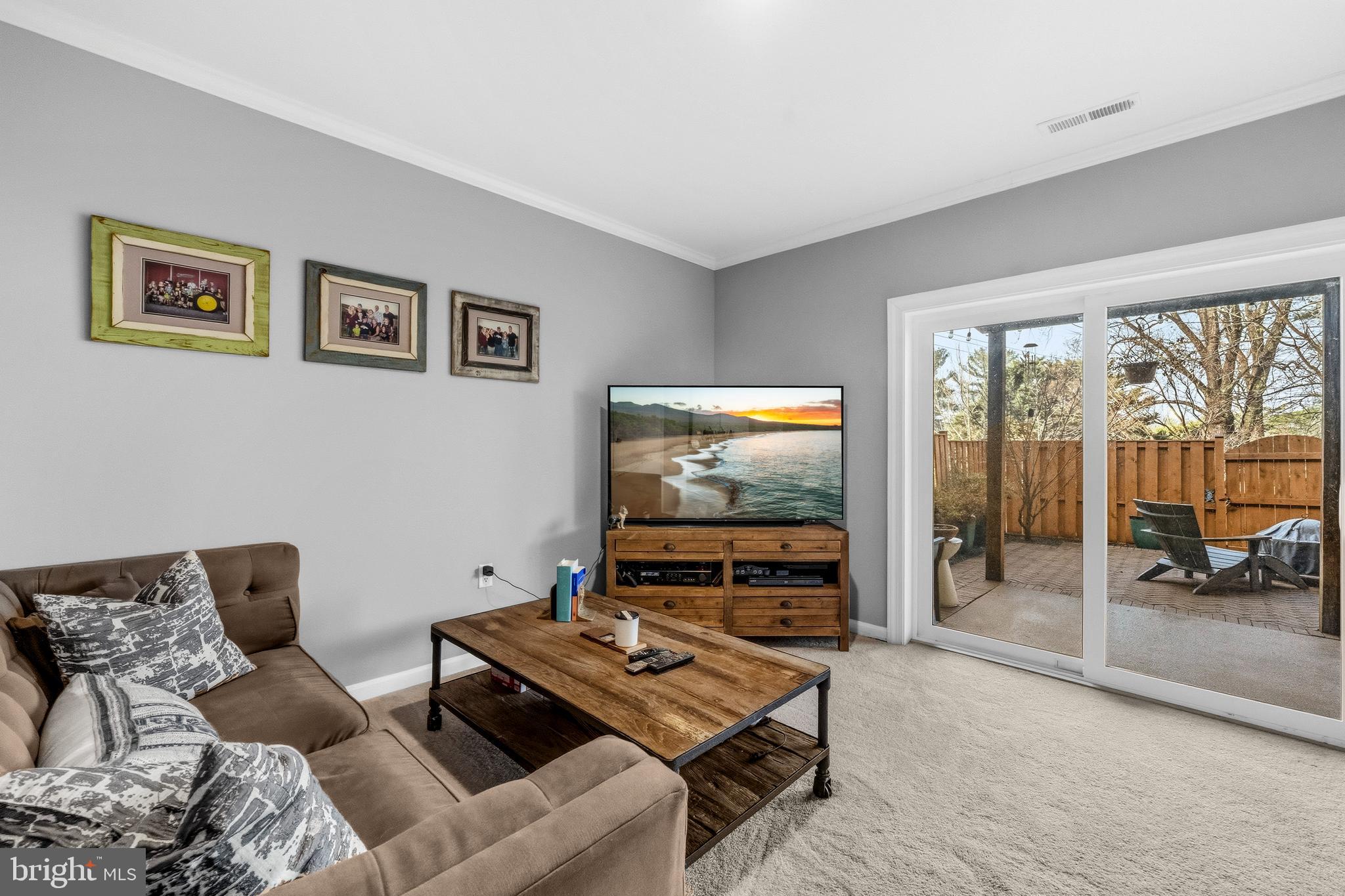 OAKTON CREST - Residential