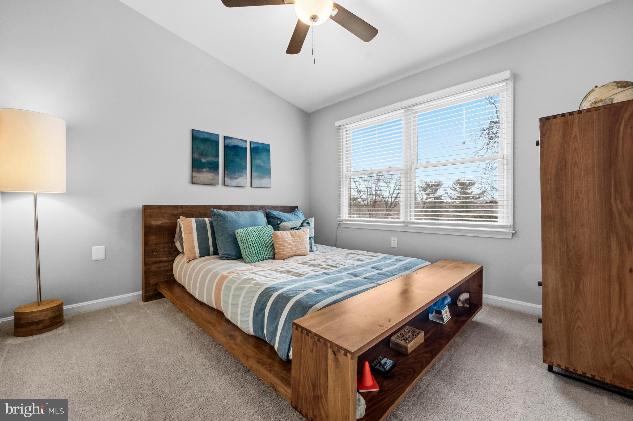 OAKTON CREST - Residential