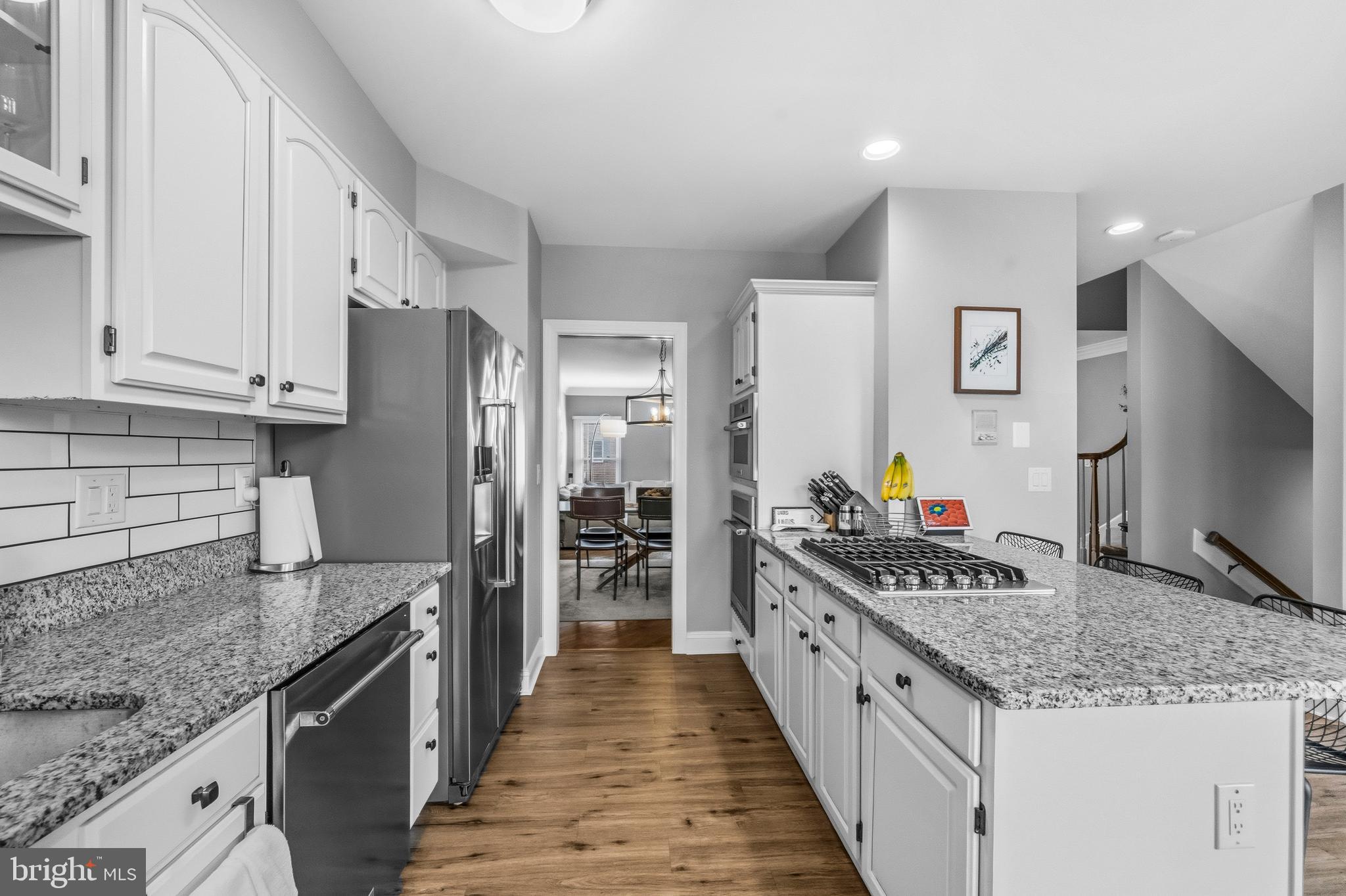 OAKTON CREST - Residential