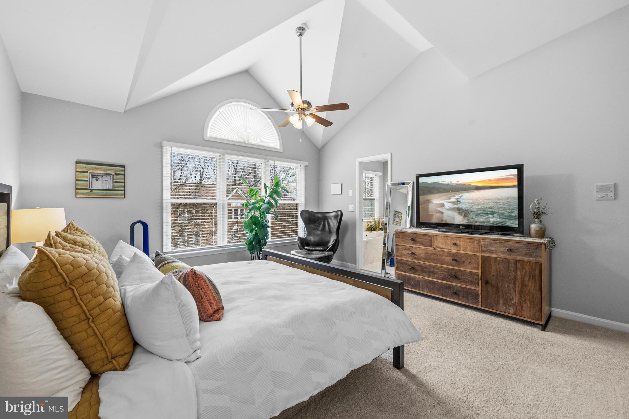 OAKTON CREST - Residential