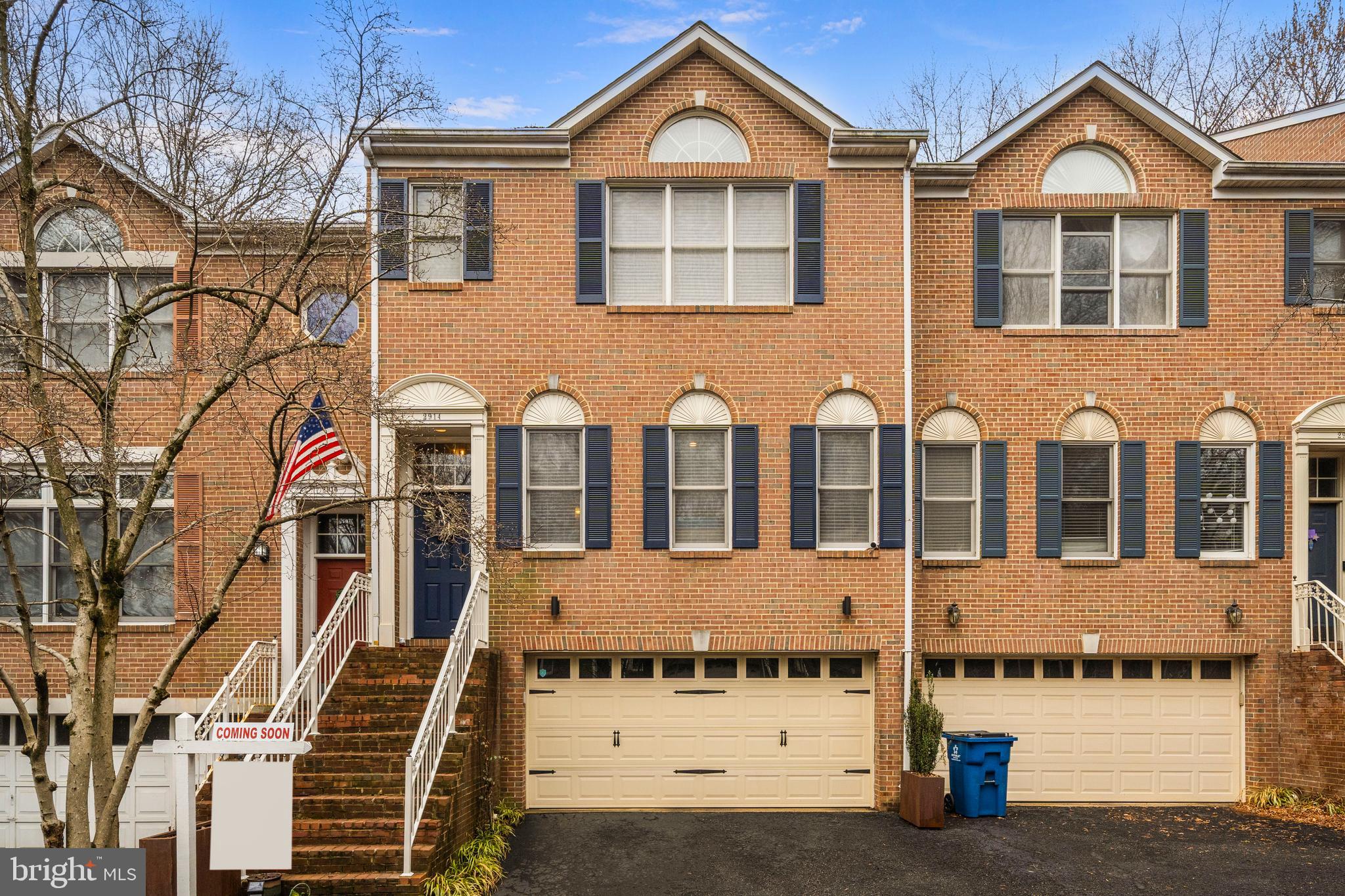 OAKTON CREST - Residential