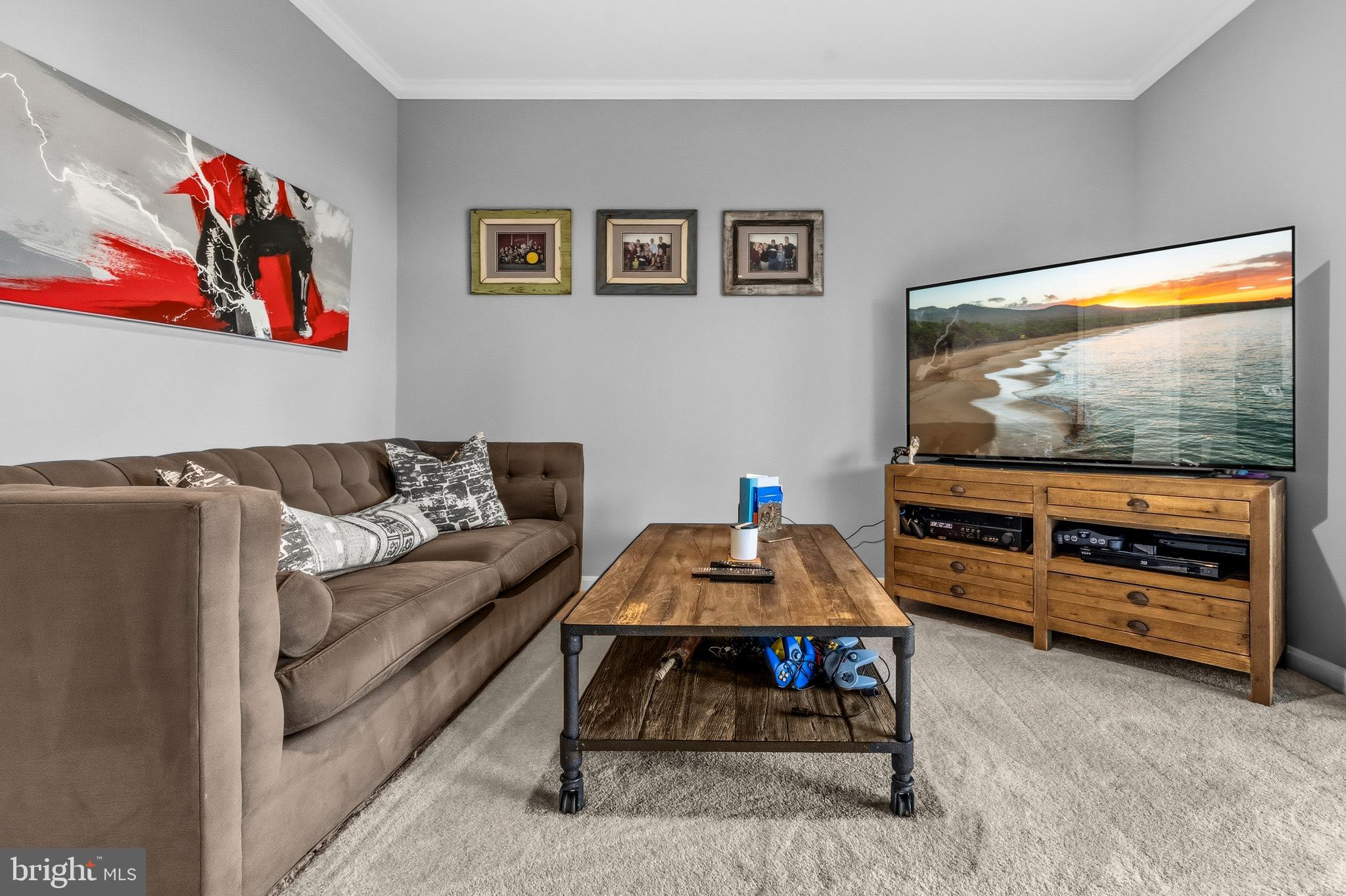 OAKTON CREST - Residential