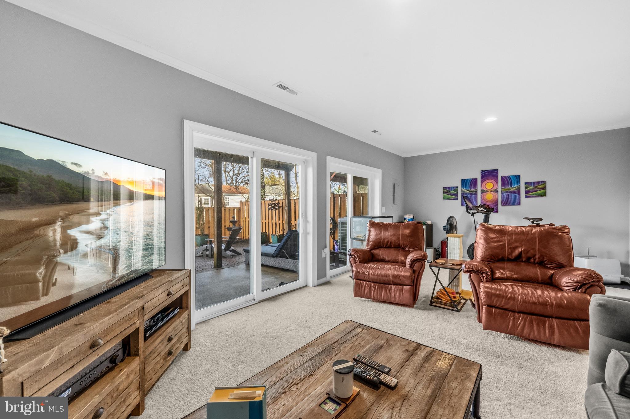 OAKTON CREST - Residential