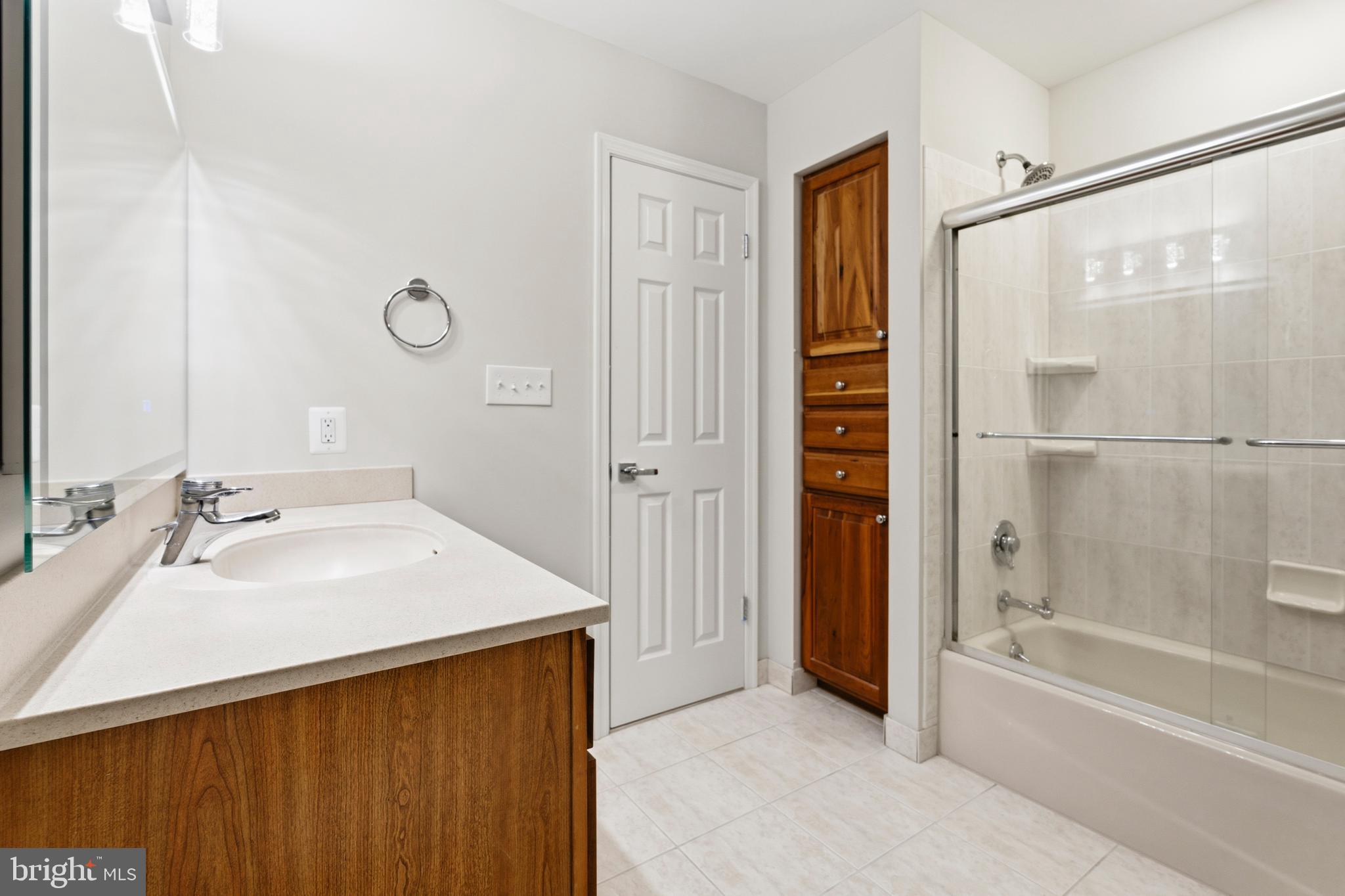 FAIRIDGE - Residential