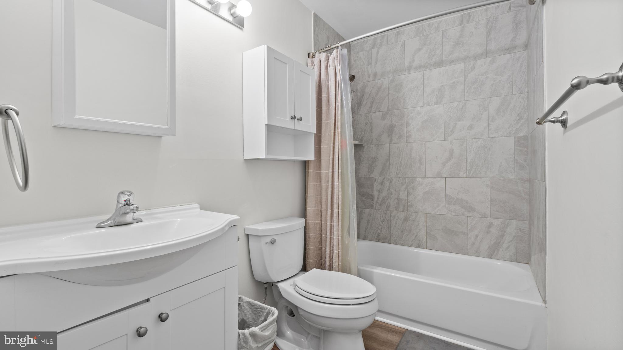 SHANNONDALE - Residential