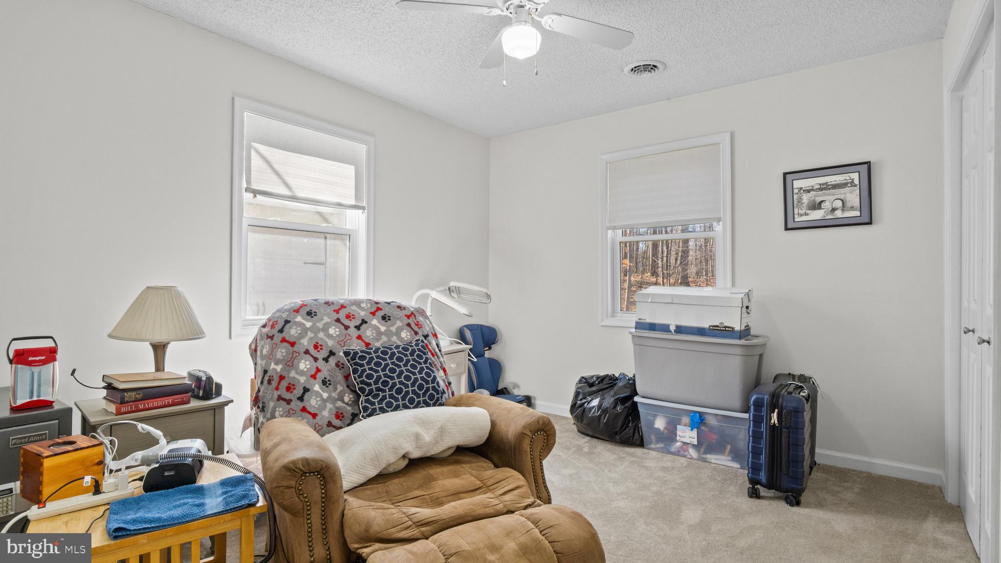 SHANNONDALE - Residential