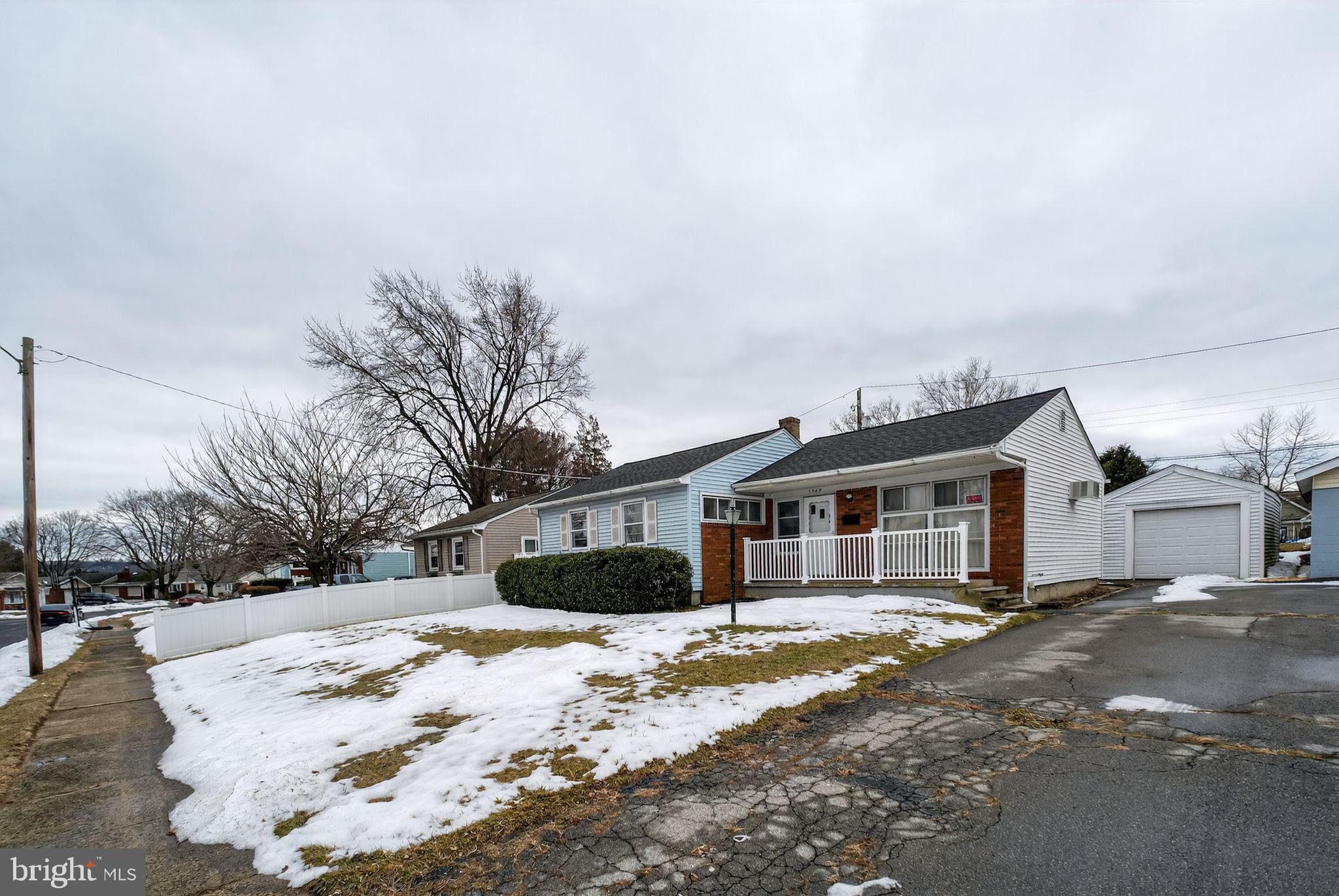 1569 FLEMING STREET