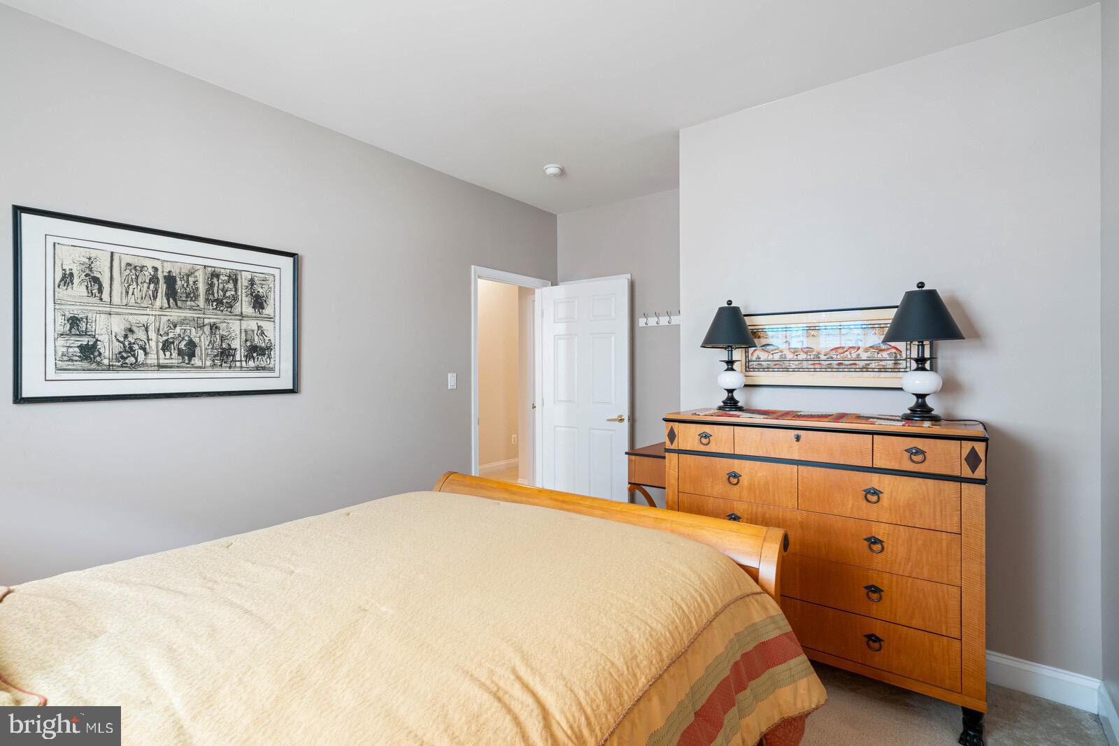 HERITAGE HUNT - Residential