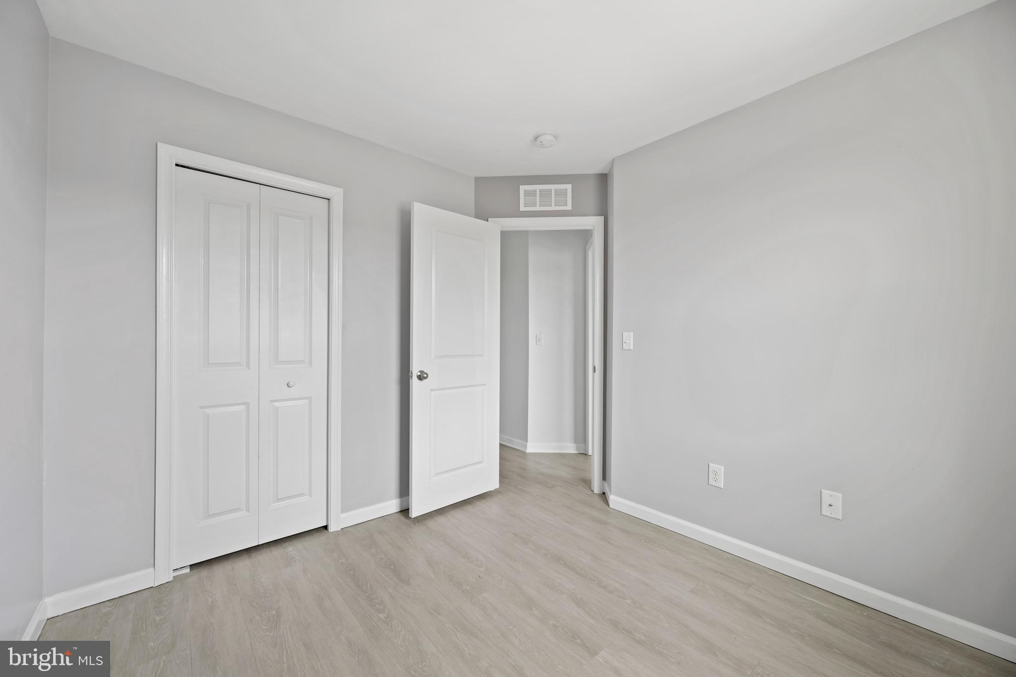 BROOKSTONE TRACE - Residential