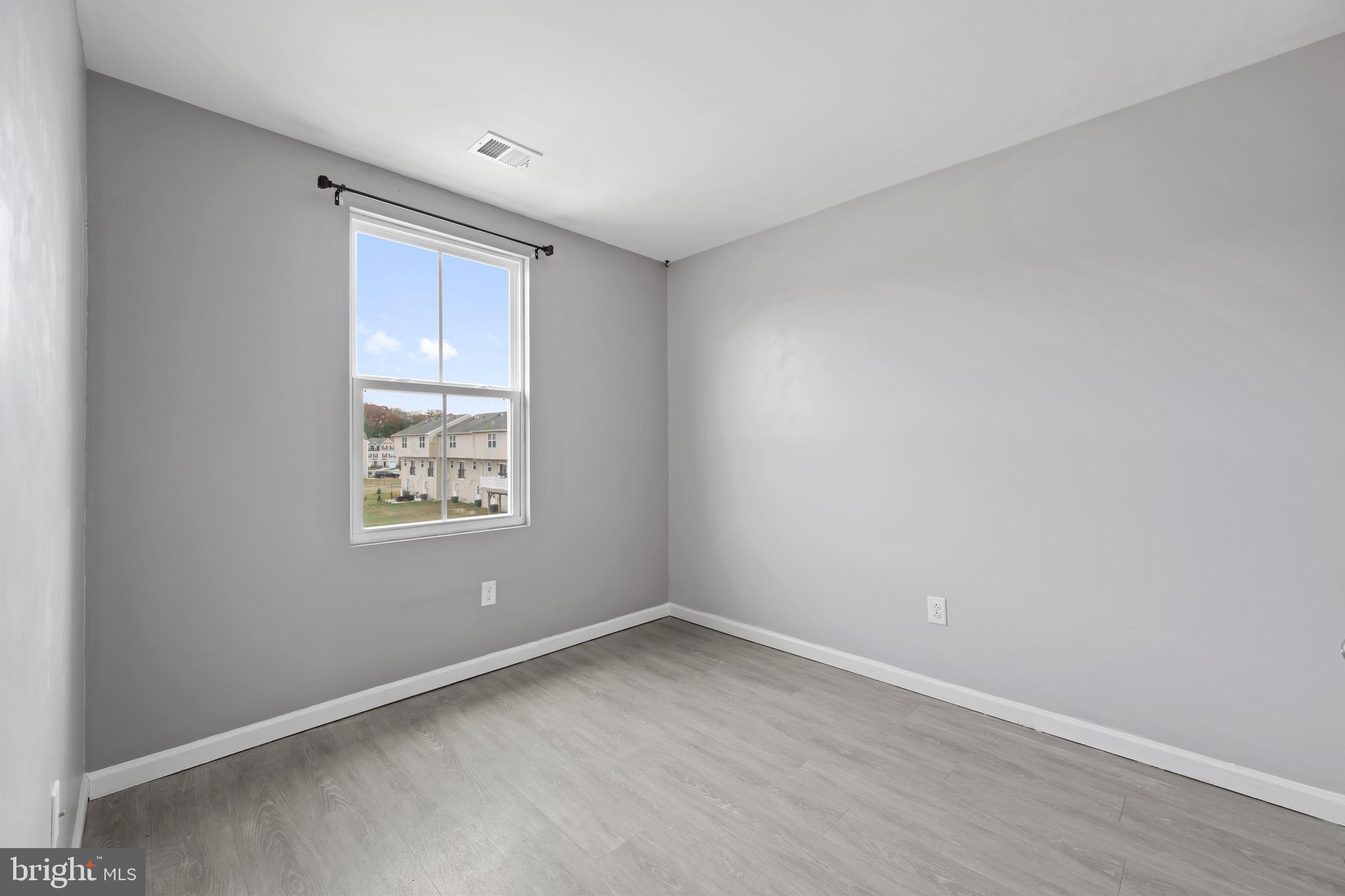 BROOKSTONE TRACE - Residential