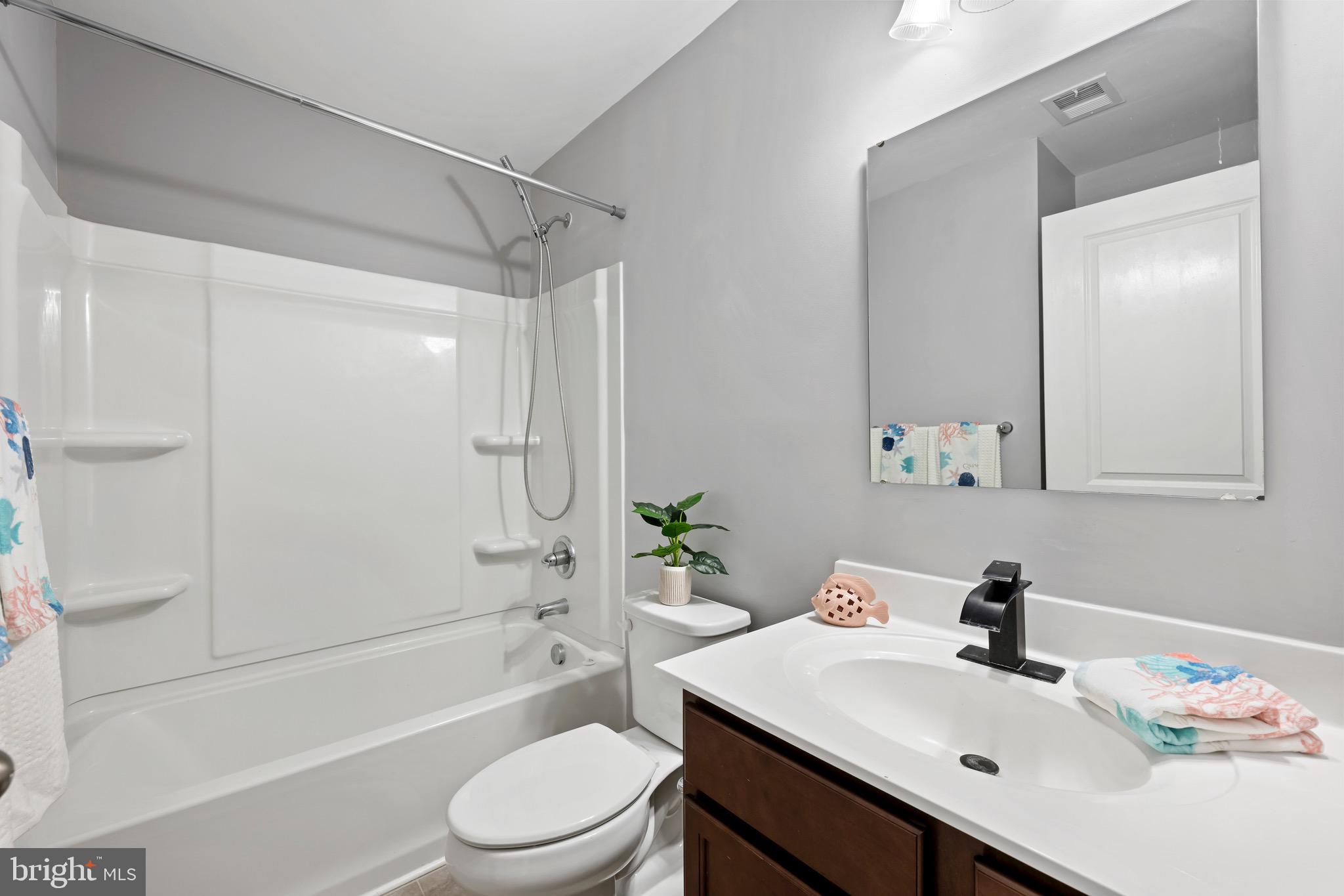 BROOKSTONE TRACE - Residential