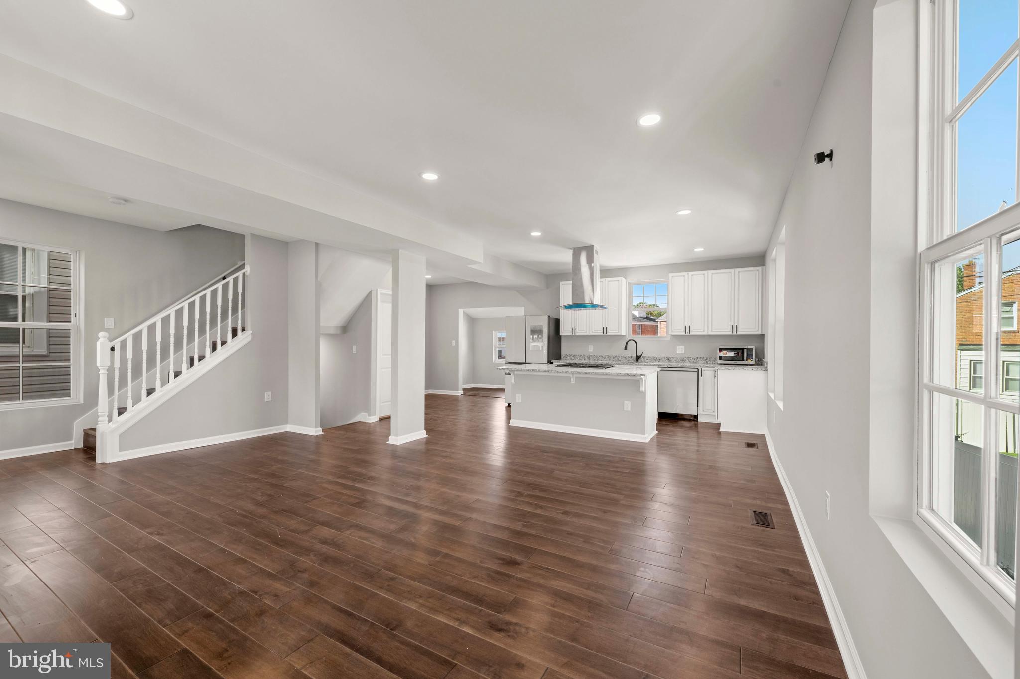 2814 RHODE ISLAND AVENUE NE