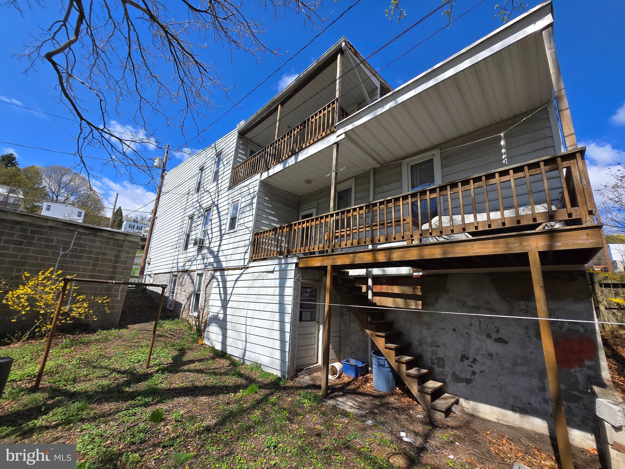 POTTSVILLE - Residential