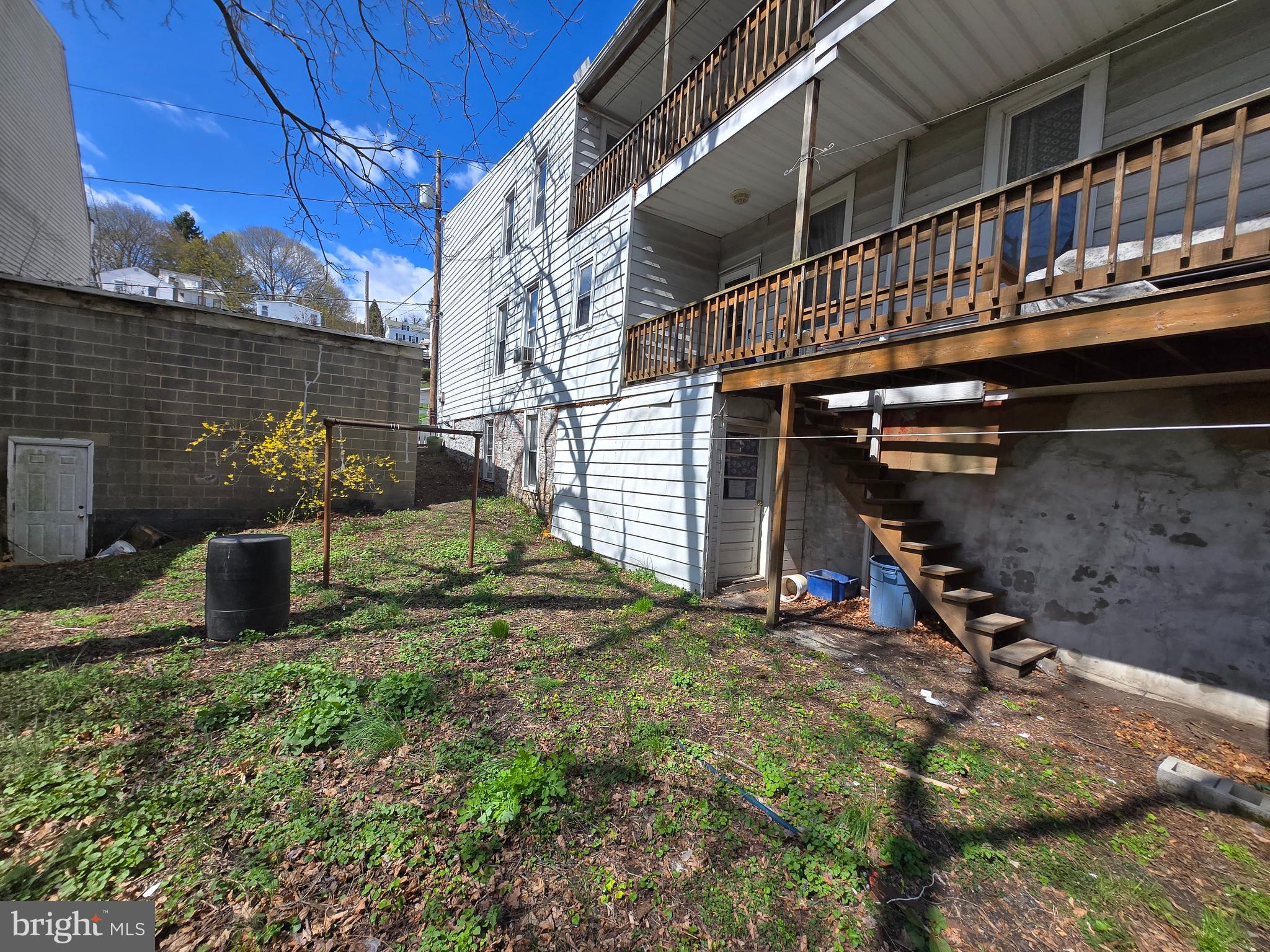 POTTSVILLE - Residential