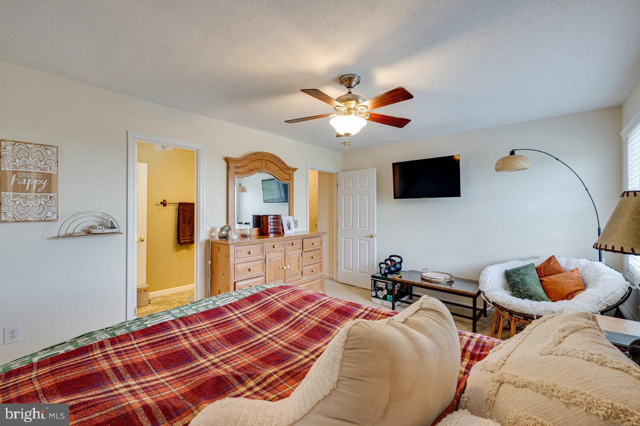 SHERWOOD FOREST - Residential