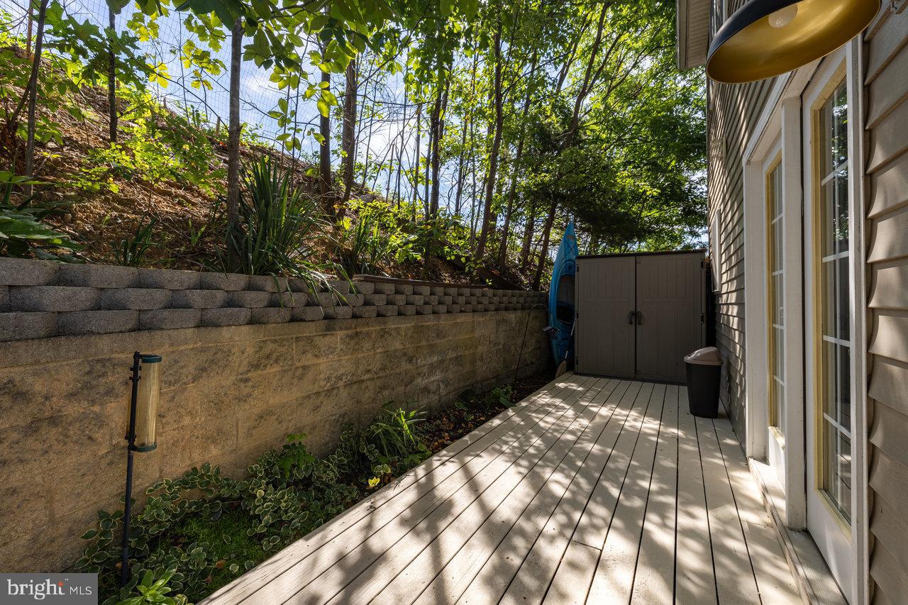 SHERWOOD FOREST - Residential