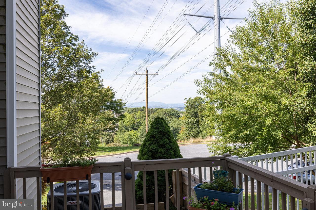 SHERWOOD FOREST - Residential