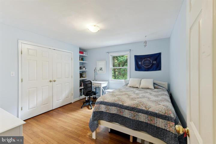 CRESCENT HILLS - Residential Lease