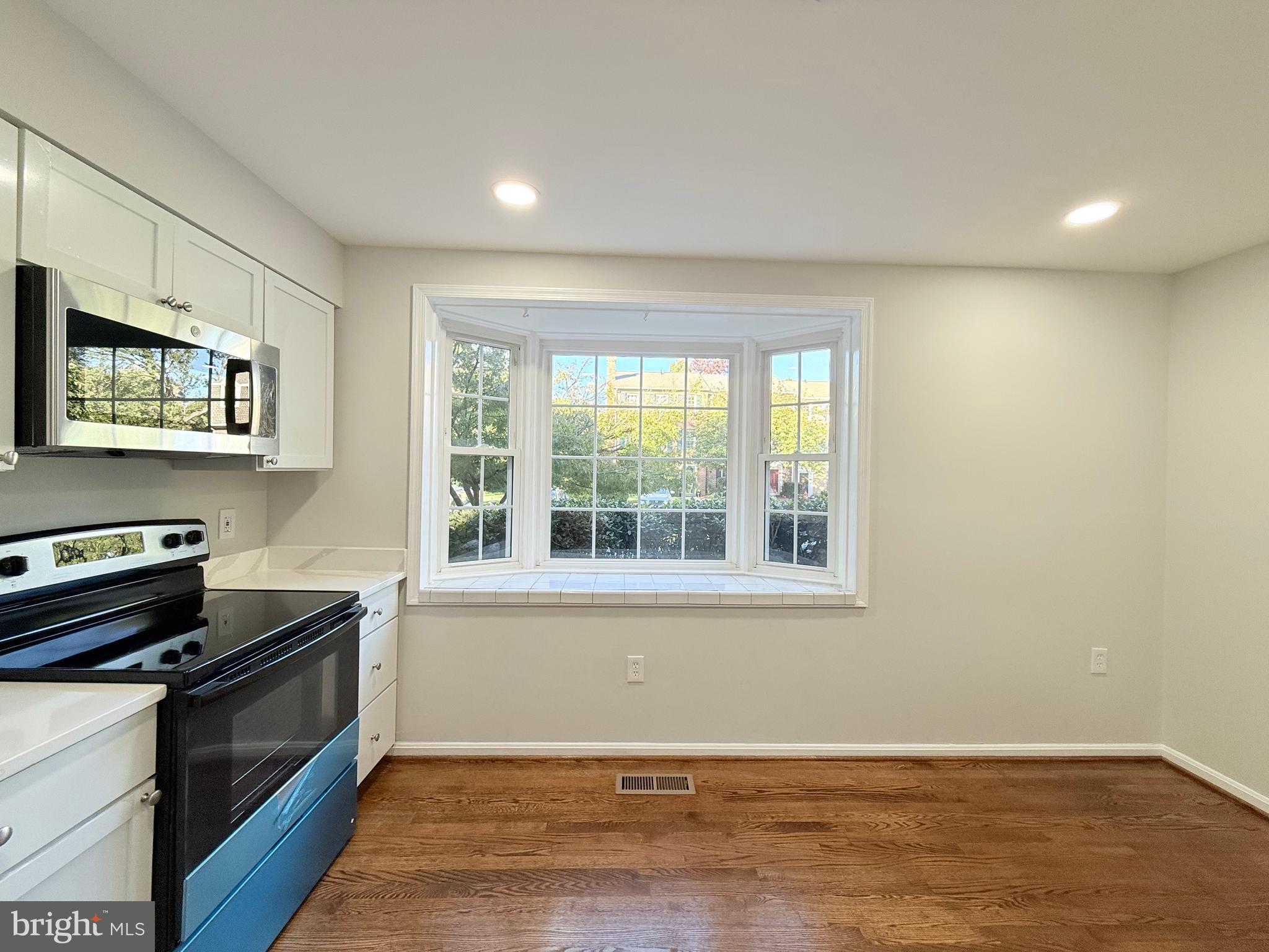 8219 DOCTOR CRAIK CT